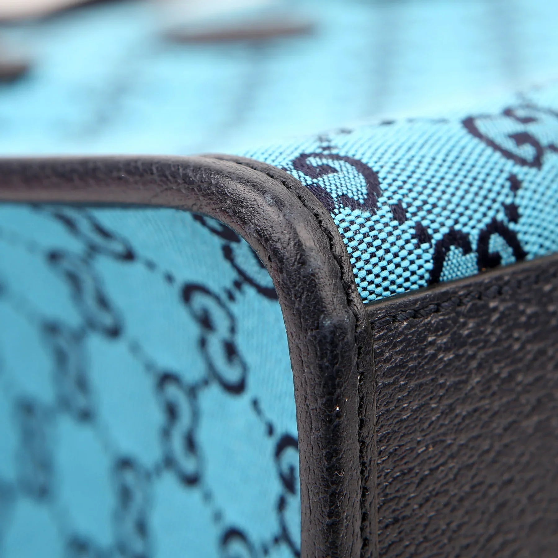 Gucci Calfskin Retro Tote Bag – Blue