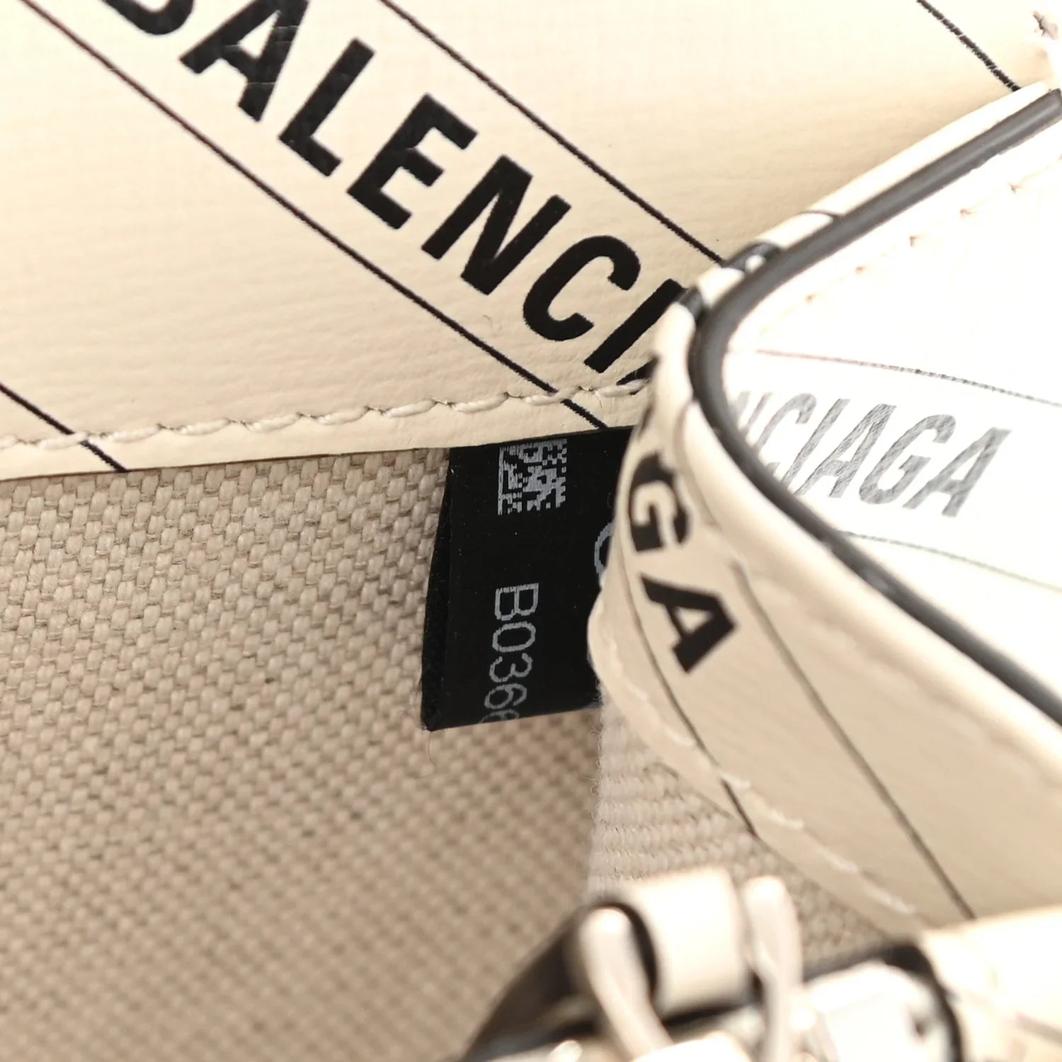 Gucci X Balenciaga Calfskin Dionysus Small Shoulder Bag – White