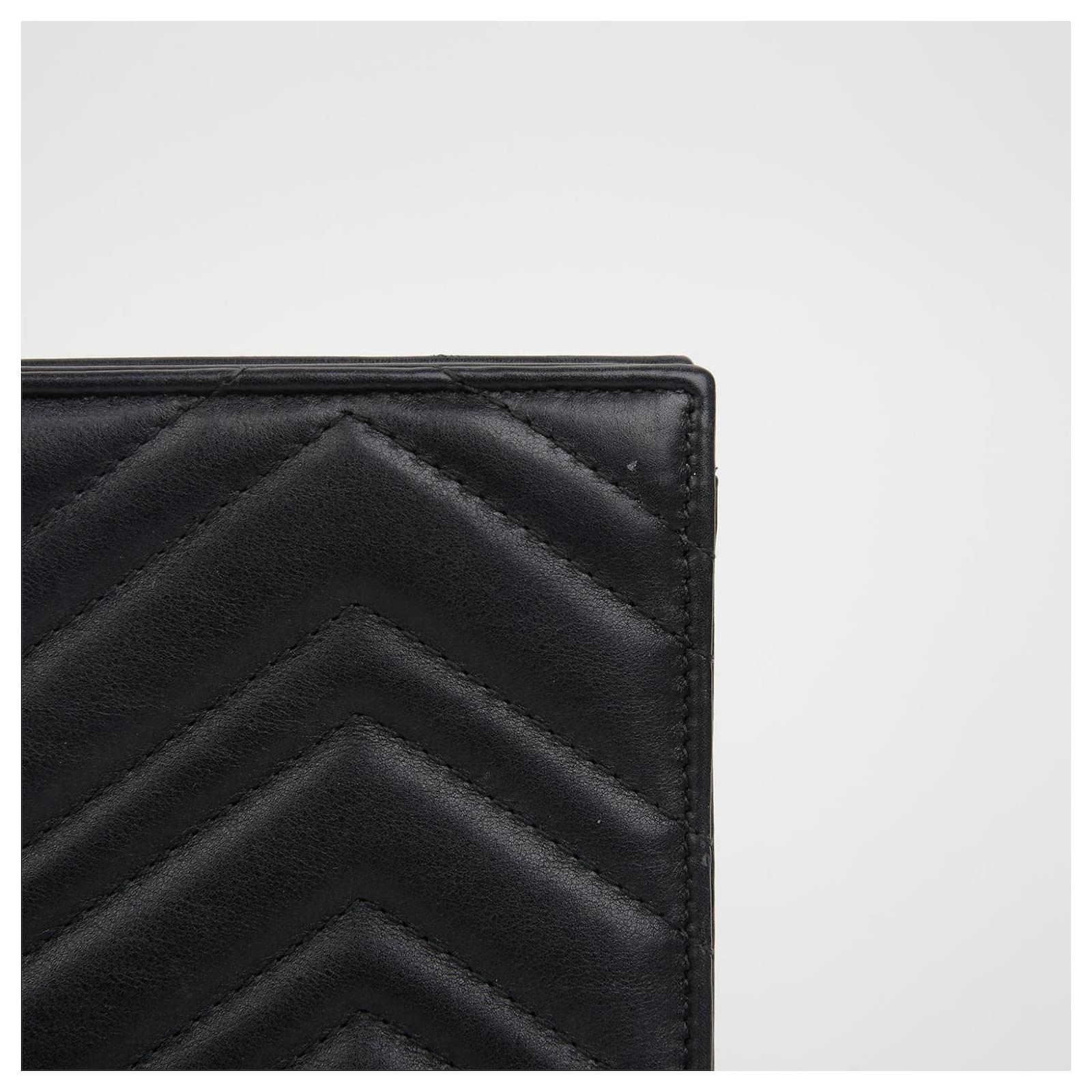 Gucci GG Marmont Matelassé Chevron Heart Clutch Bag – Black