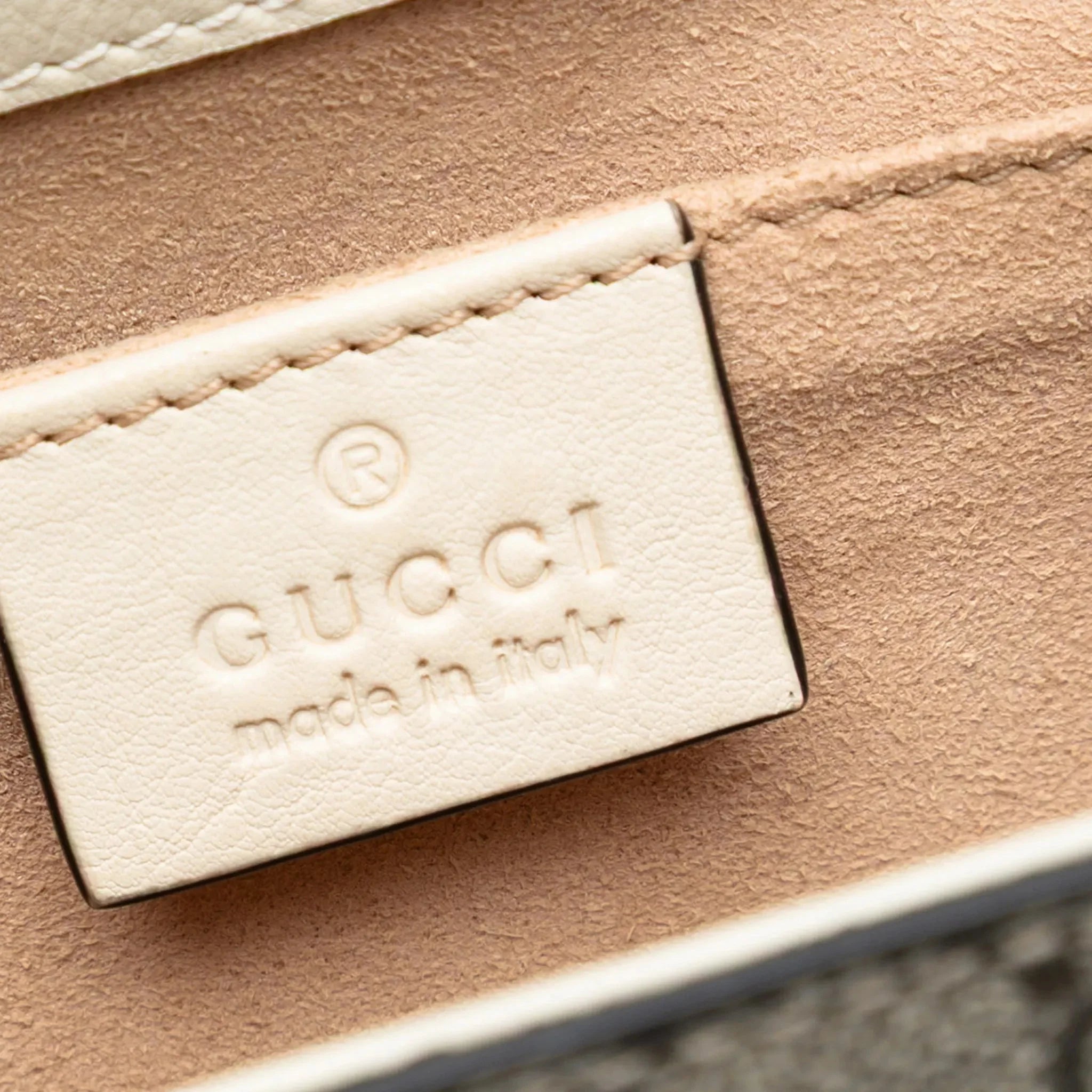 Gucci Padlock GG Supreme Shoulder Bag – Beige