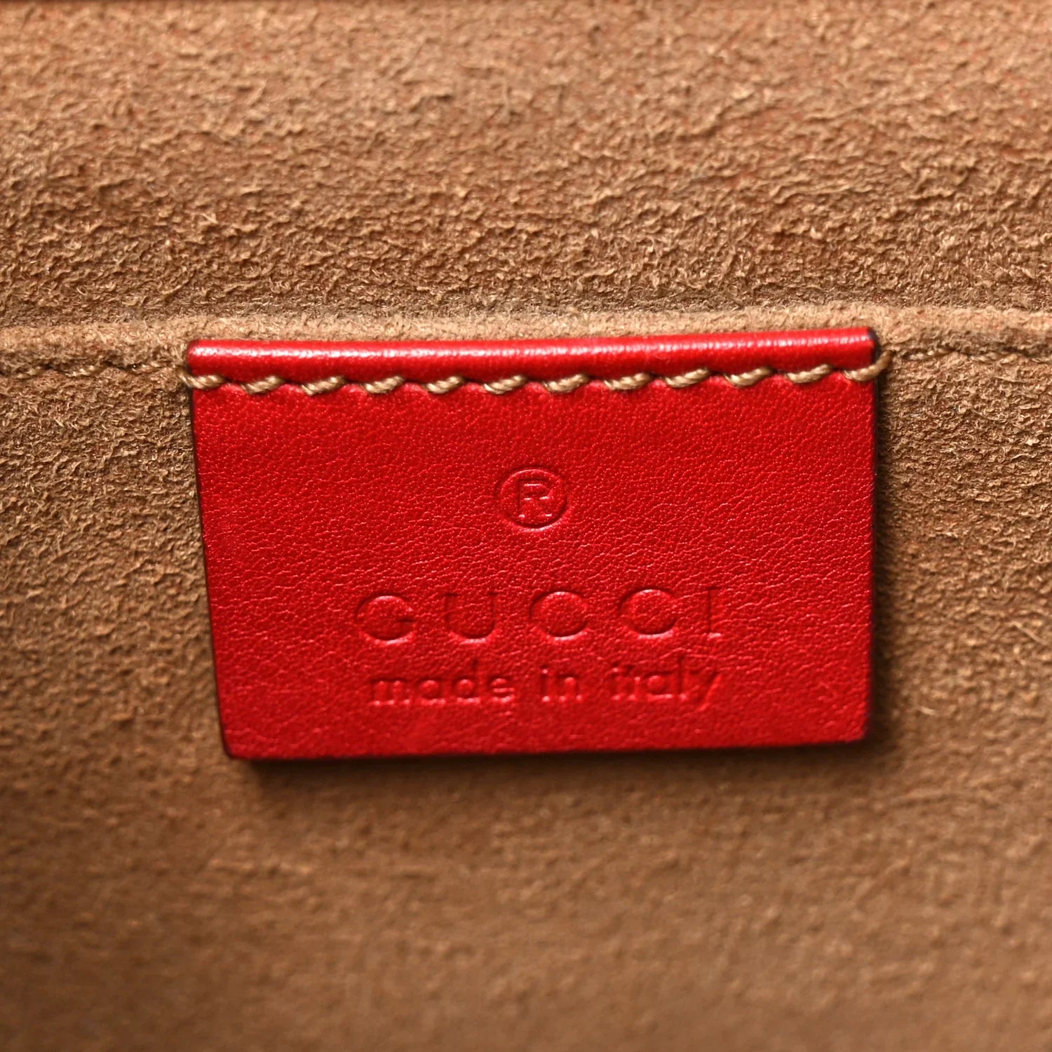 Gucci Padlock Small Shoulder Bag – Red