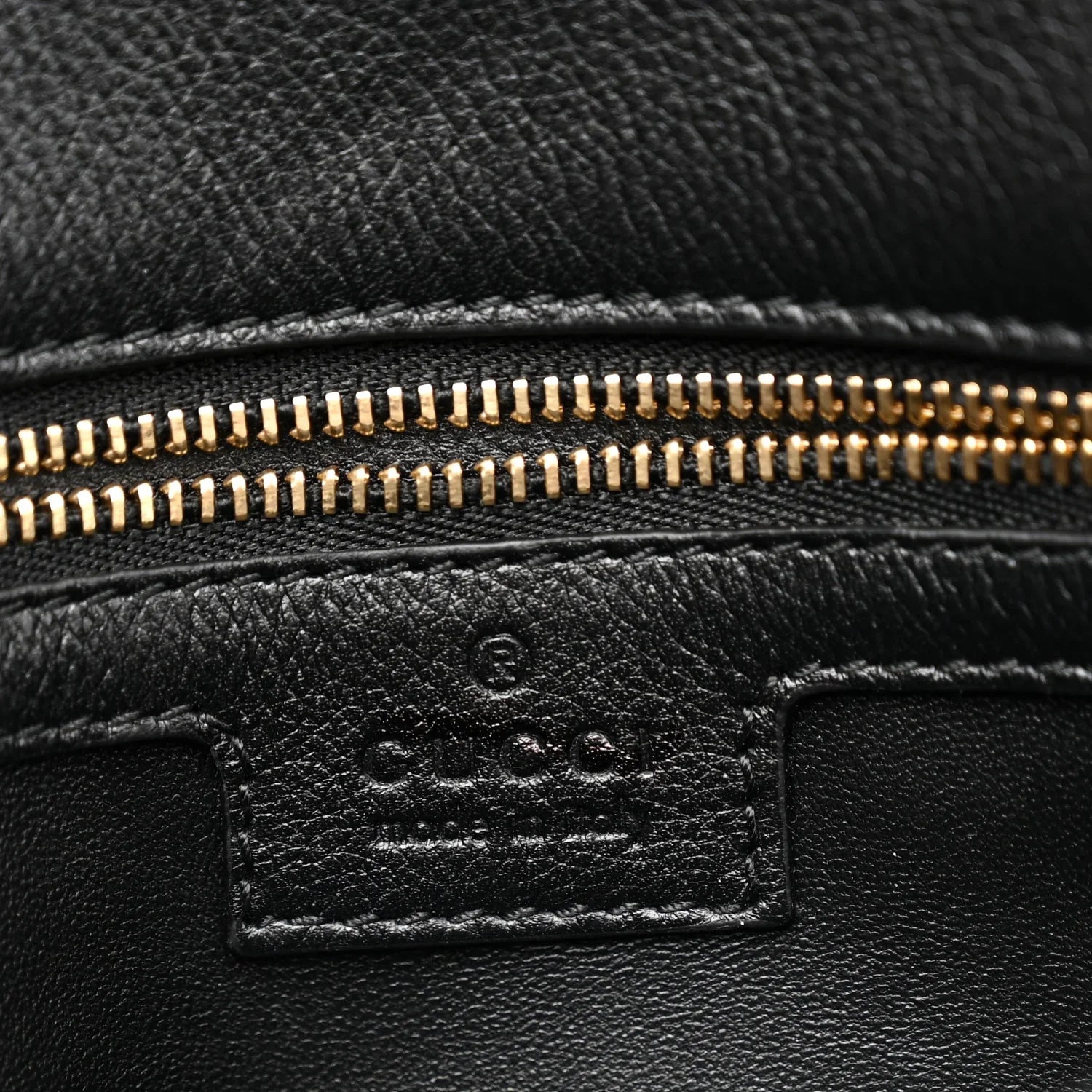 Gucci Blondie Shoulder Bag – Black