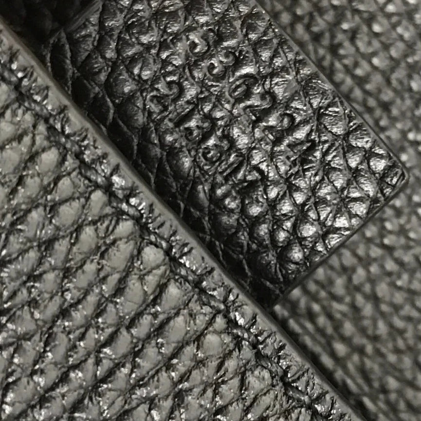 Gucci Pebbled Calfskin Soho Medium Flap Bag – Black