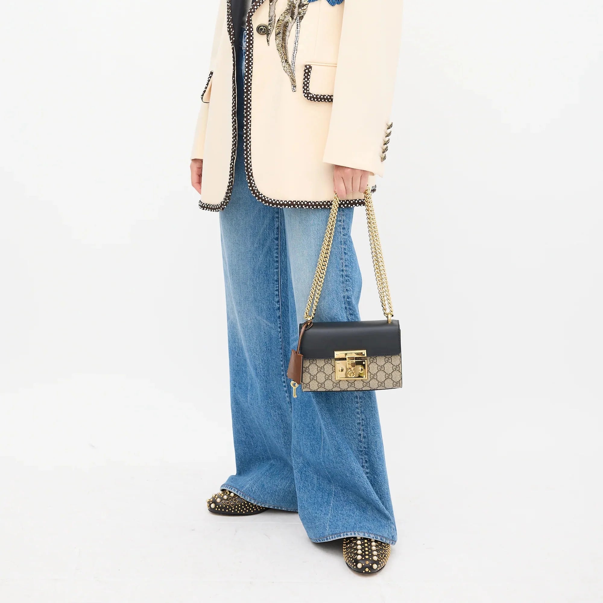 Gucci GG Padlock Crossbody Shoulder Bag – Black