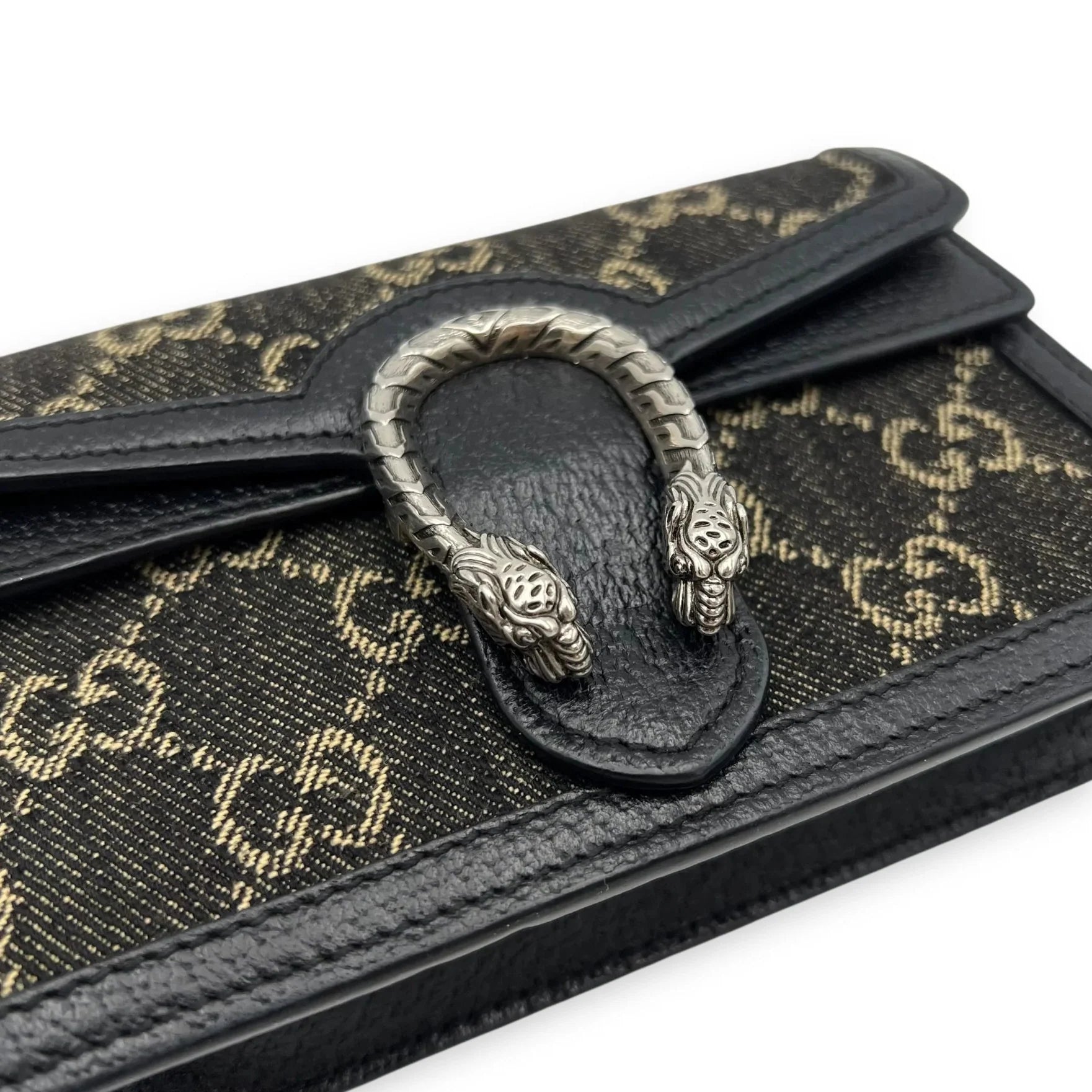 Gucci Dionysus Super Mini Crossbody Bag – Black