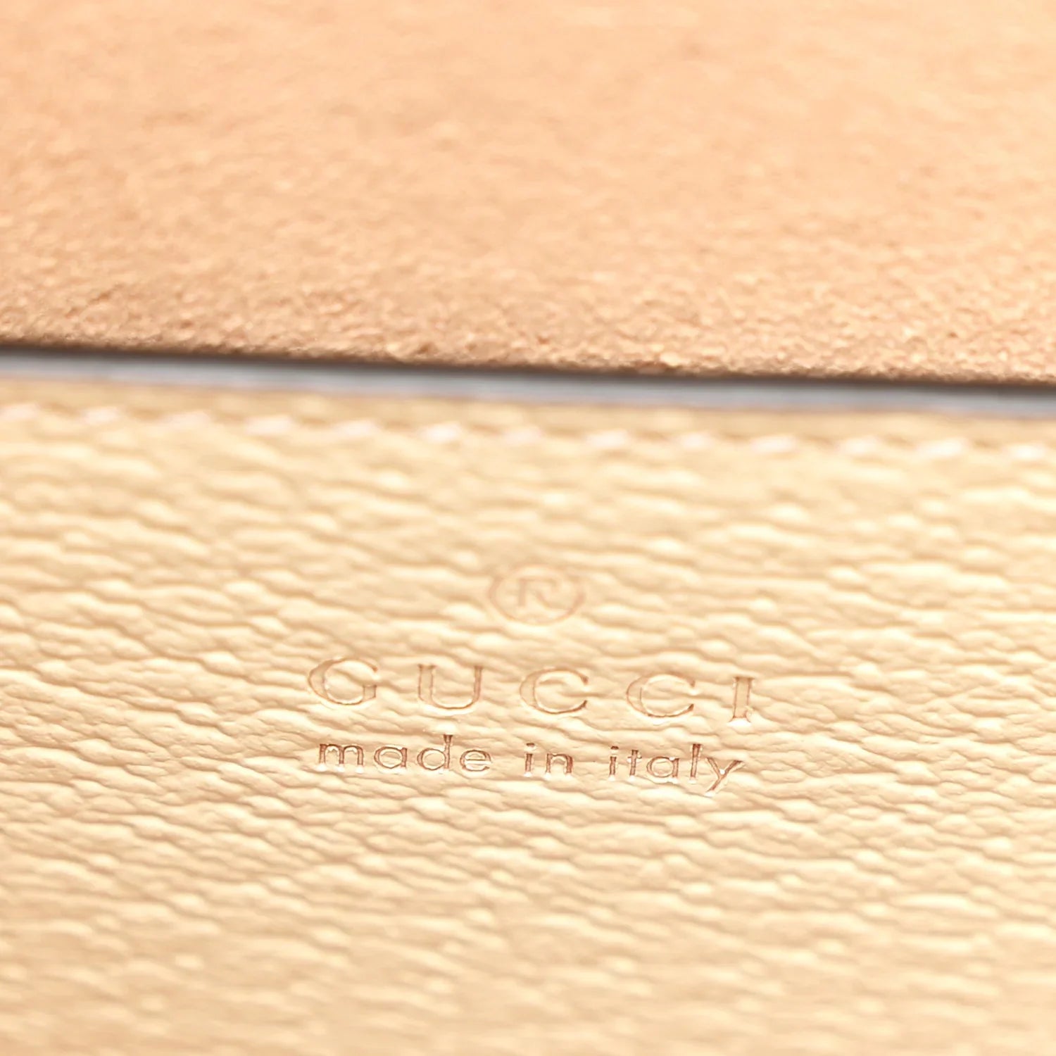 Gucci Diana Medium Tote Bag – Neutral