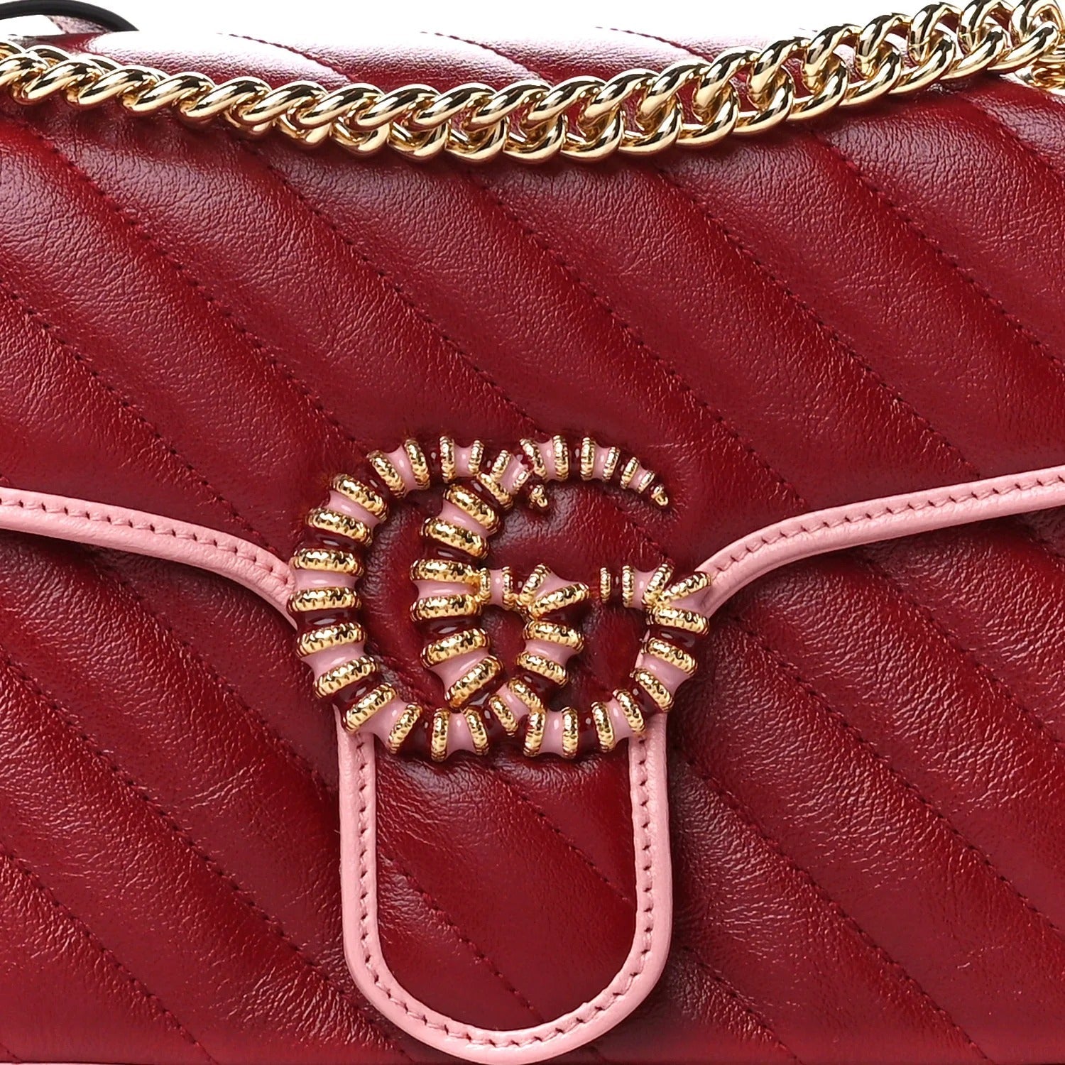 Gucci GG Marmont Medium Shoulder Bag – Red