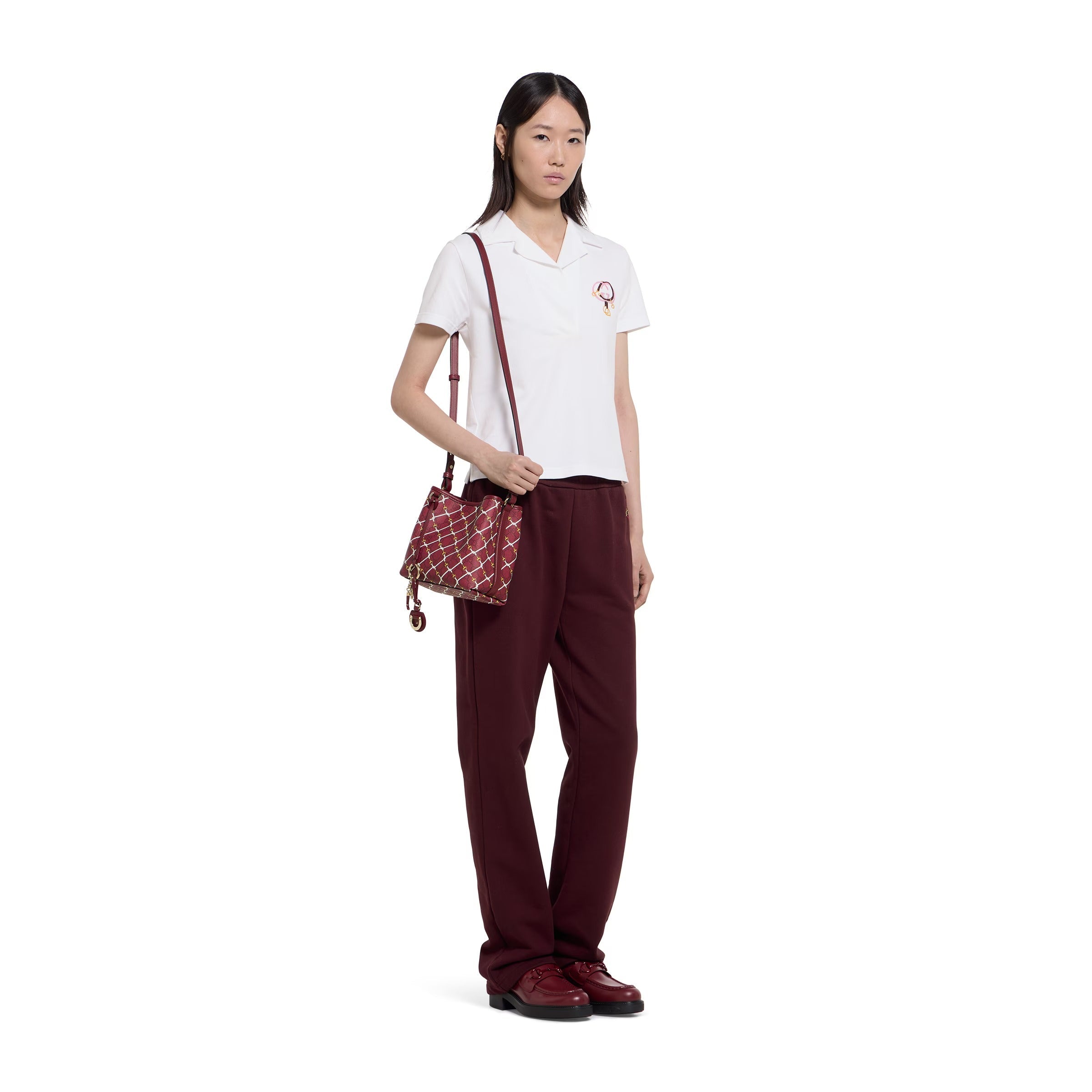 Gucci Emblem Small Bucket Bag – Red