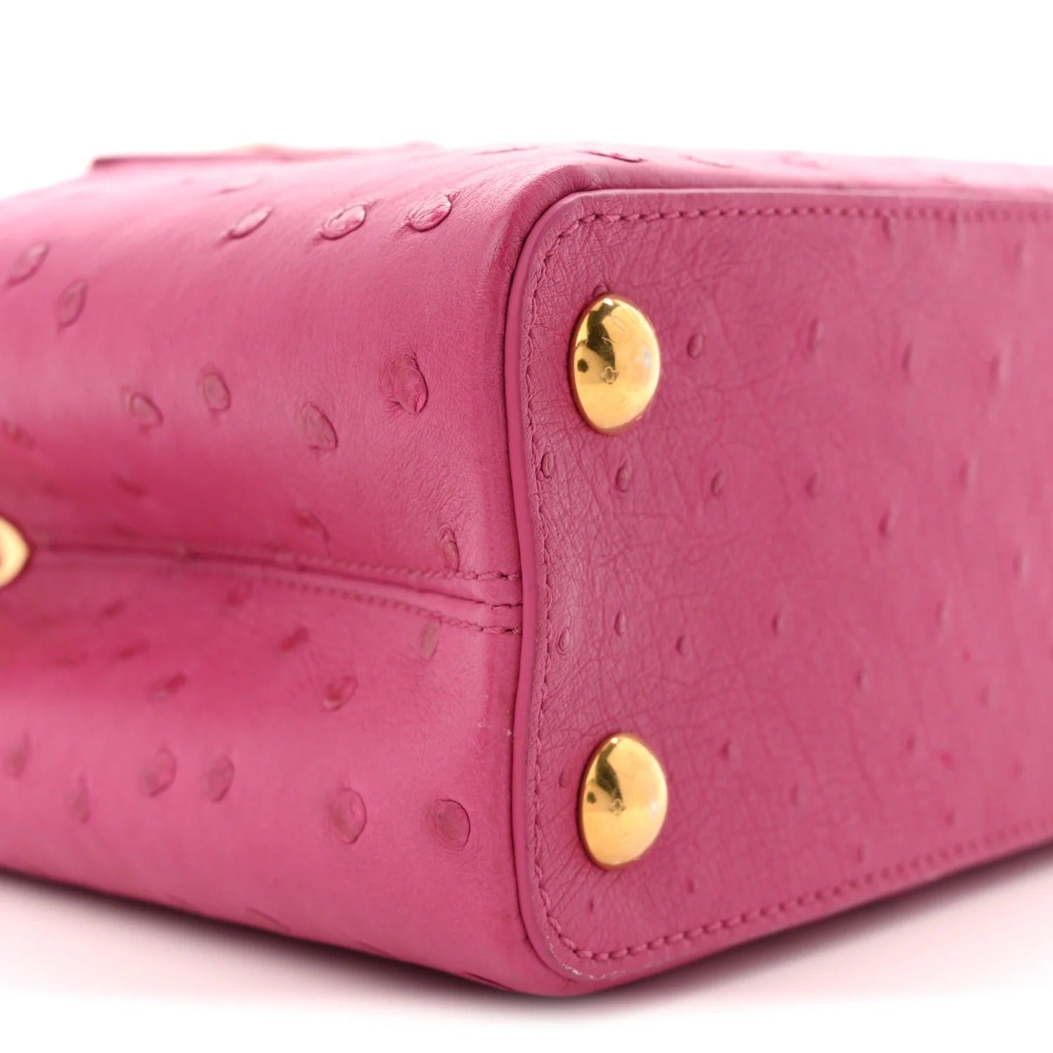Louis Vuitton Ostrich Capucines BB – Fuchsia