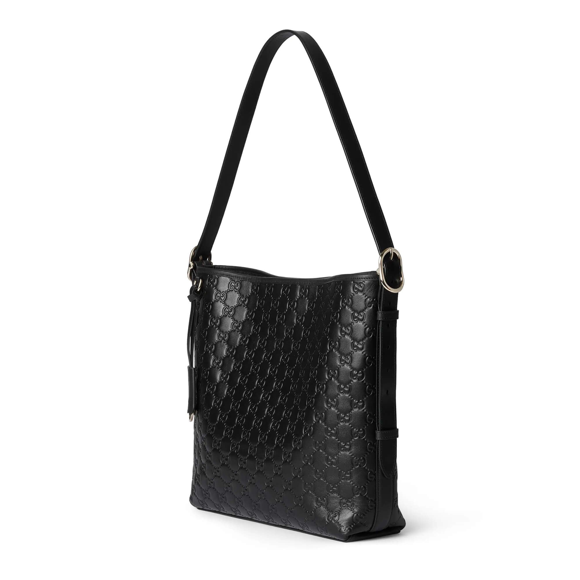 Gucci GG Emblem Medium Leather Tote Bag – Black