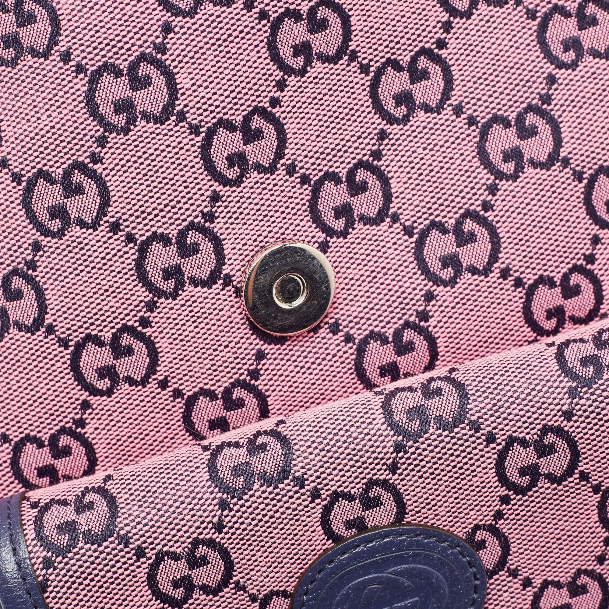 Gucci GG Canvas Backpack – Pink