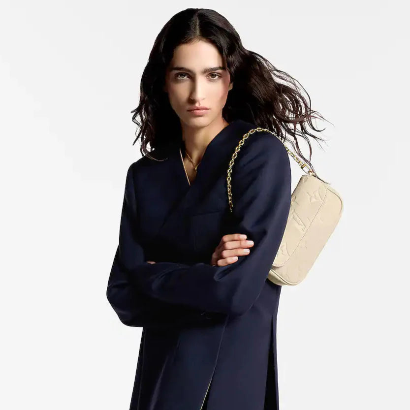 Louis Vuitton Wallet On Chain Ivy Shoulder Bag - Creme