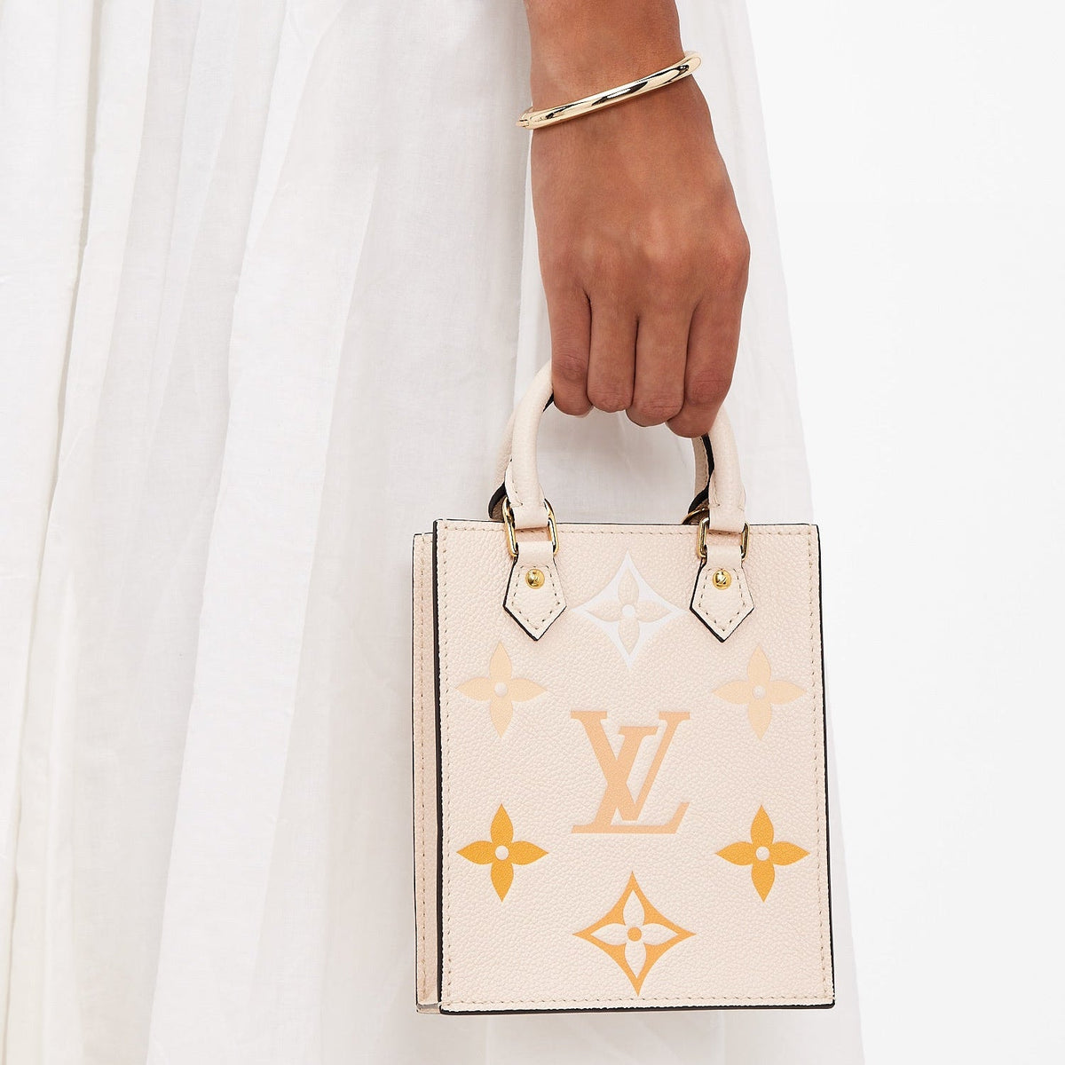 Louis Vuitton Petit Sac Plat Shoulder Bag - White