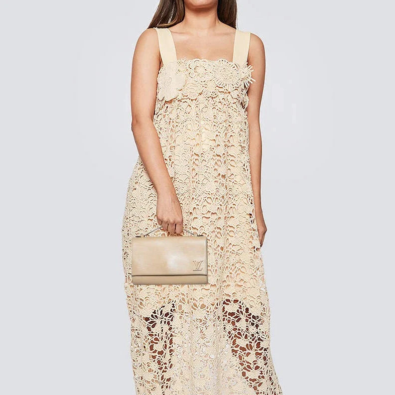 Louis Vuitton Dune Epi Leather Clery Pochette Bag - Beige