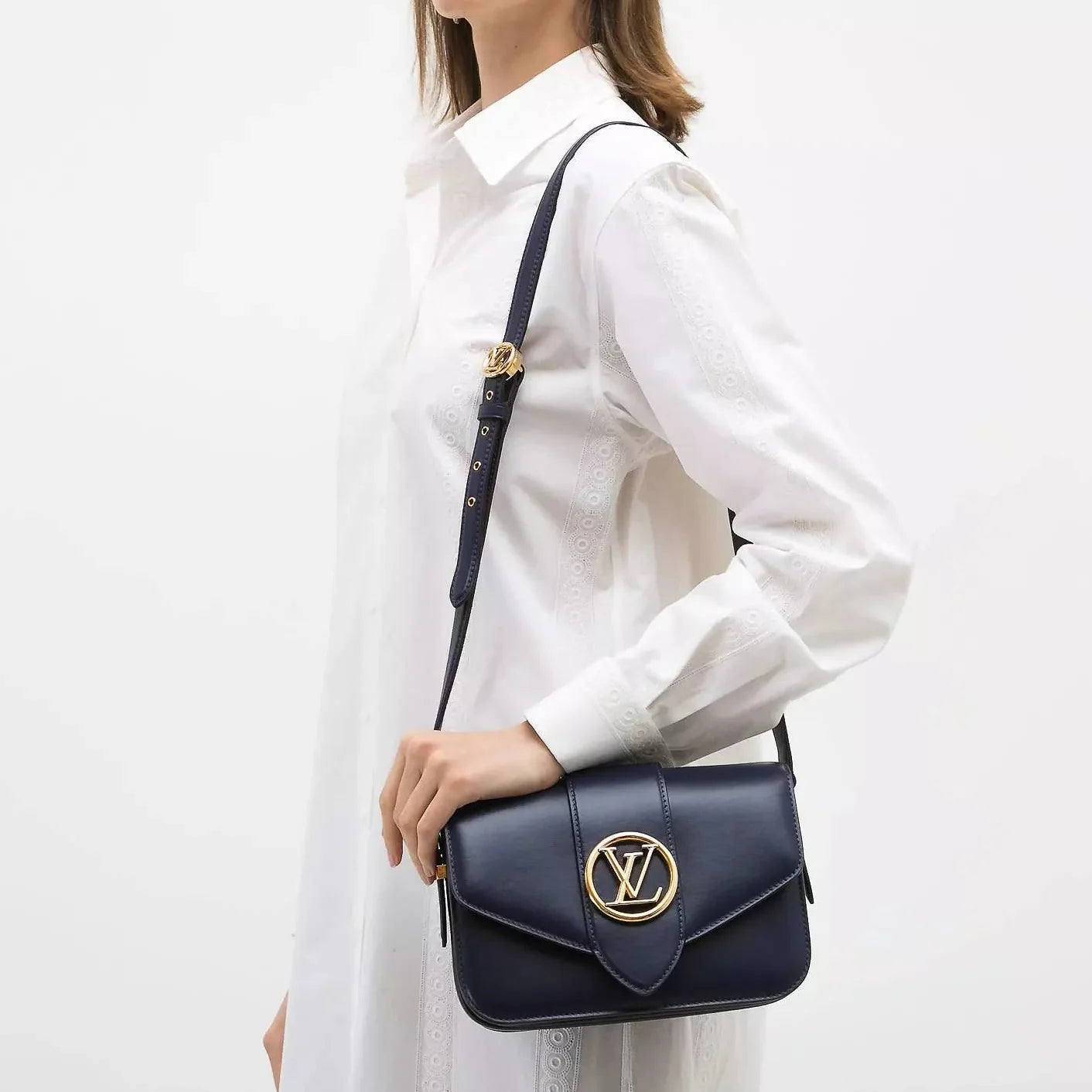 Louis Vuitton Smooth Calfskin LV Pont 9 Handbag - Blue