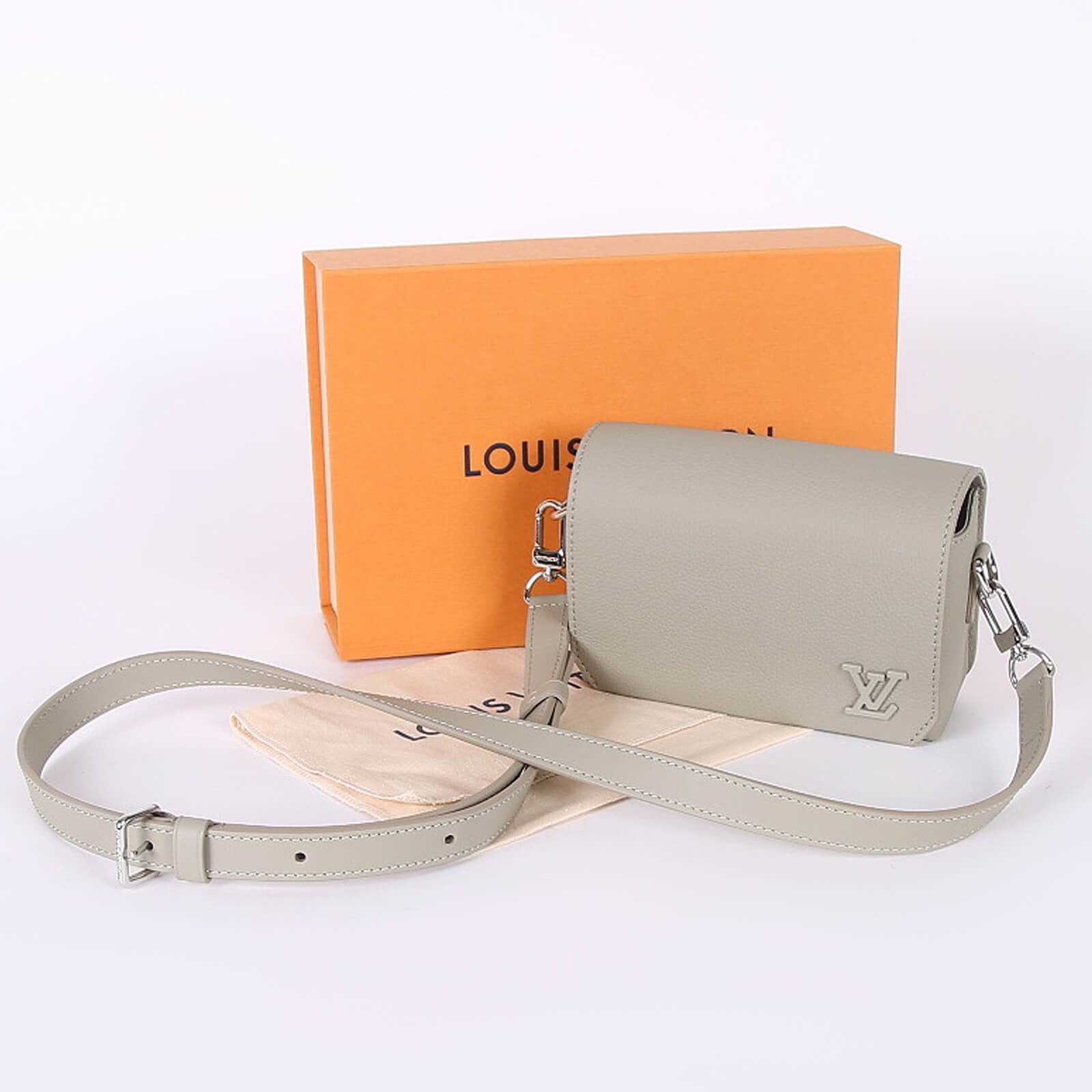 Louis Vuitton Fastline Wearable Wallet - Sage