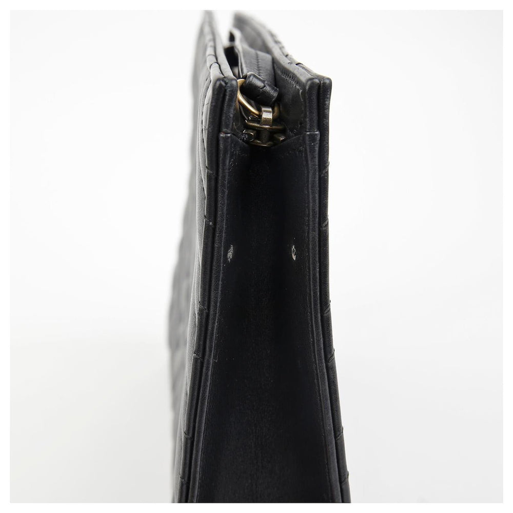Gucci GG Marmont Matelassé Chevron Heart Clutch Bag – Black