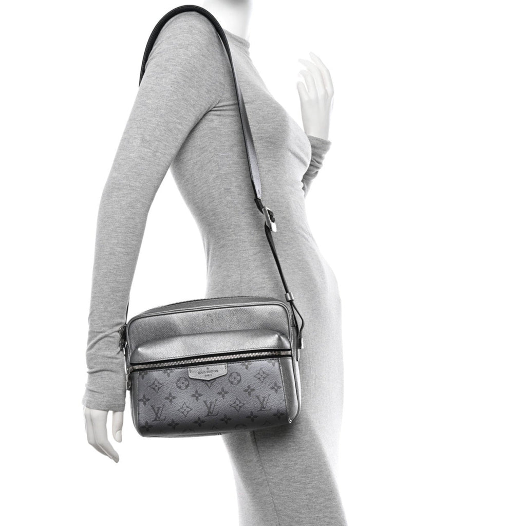 Louis Vuitton Taigarama Outdoor Messenger Shoulder Bag - Silver