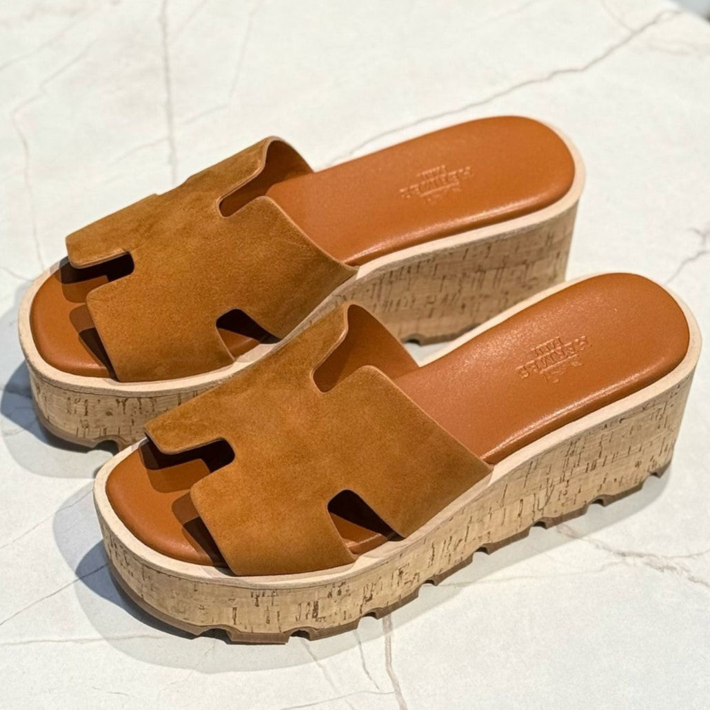 Hermes Eze 30 Suede Sandals - Natural Brown