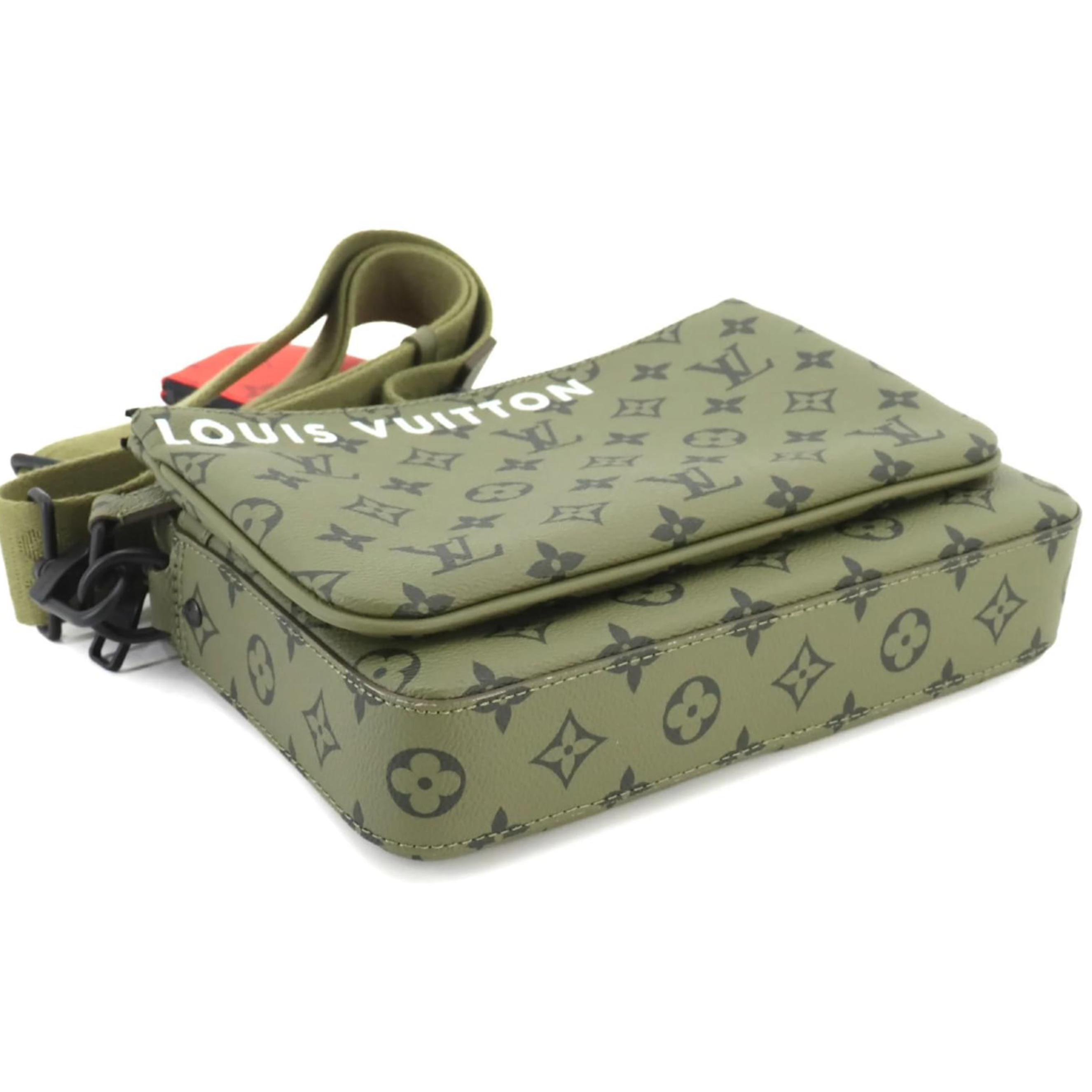 Louis Vuittonv Trio Messenger Shoulder Bag - Green