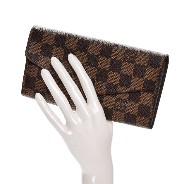 Louis Vuitton Sarah Wallet - Brown