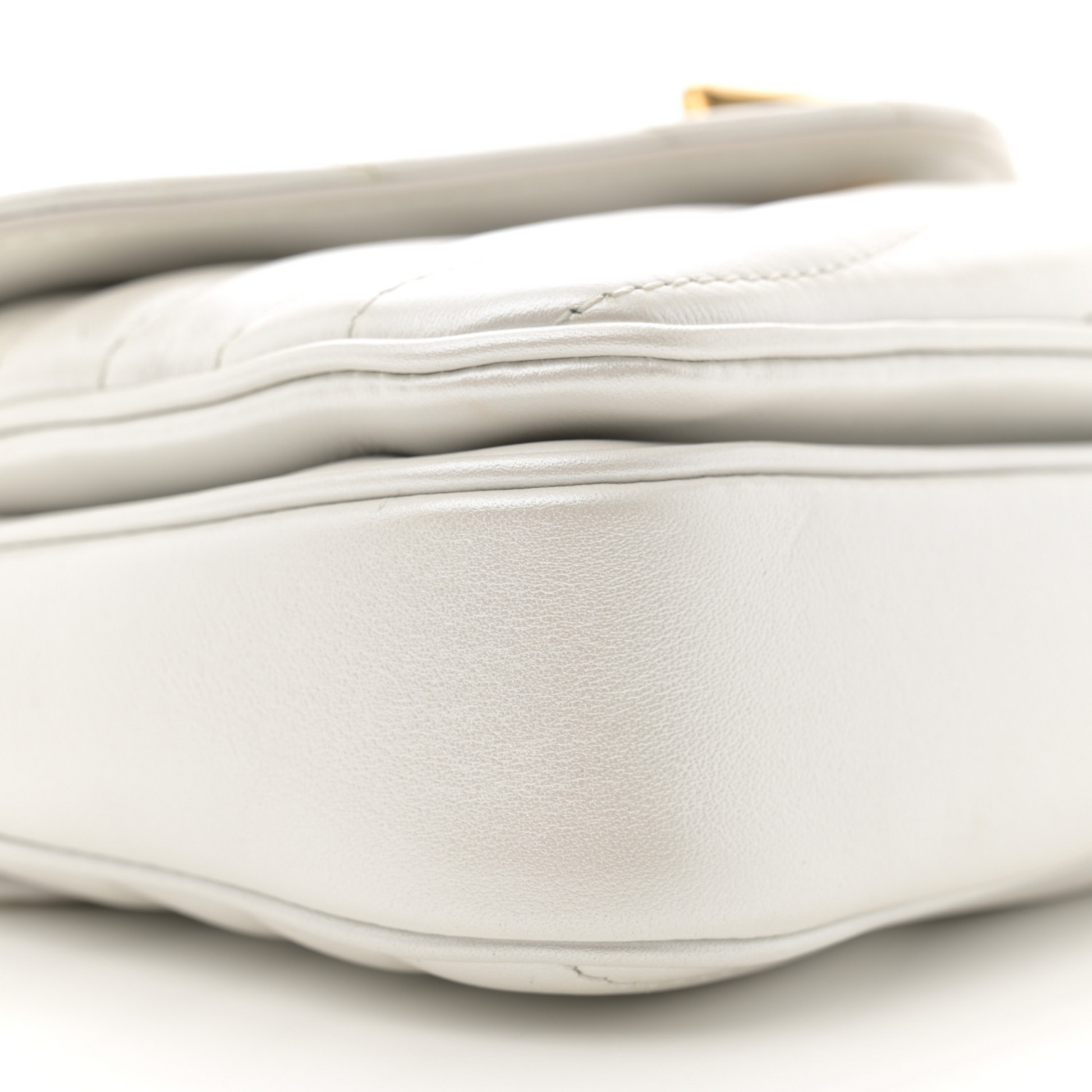 Louis Vuitton New Wave Chain Bag MM - Ivory White