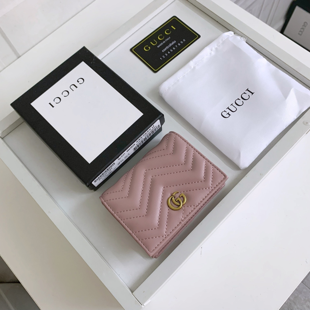 Gucci GG Marmont Card Case Wallet – Beige