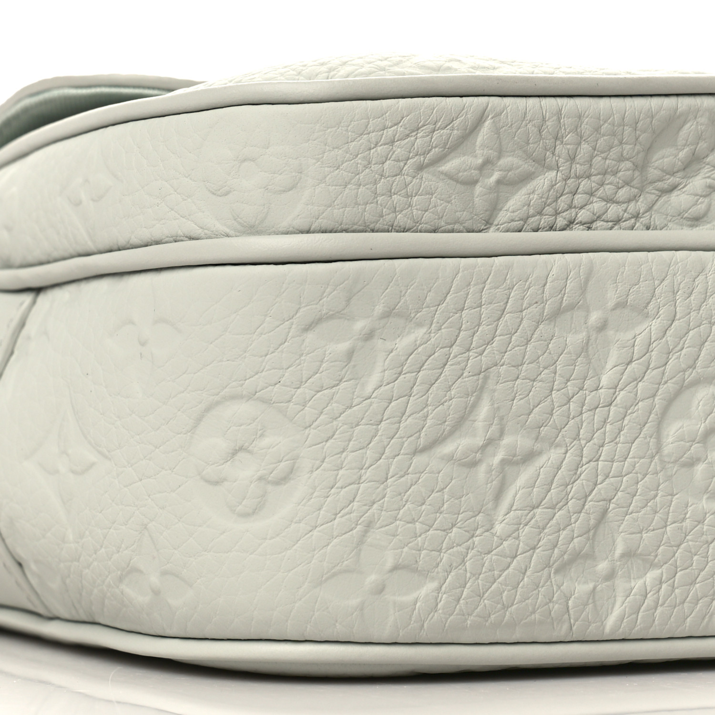 Louis Vuitton S Lock Messenger Shoulder Bag - Mineral Gray