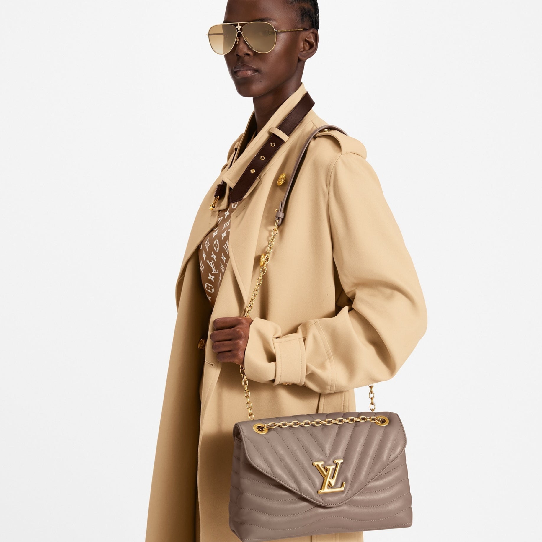 Louis Vuitton New Wave Chain Bag MM - Taupe