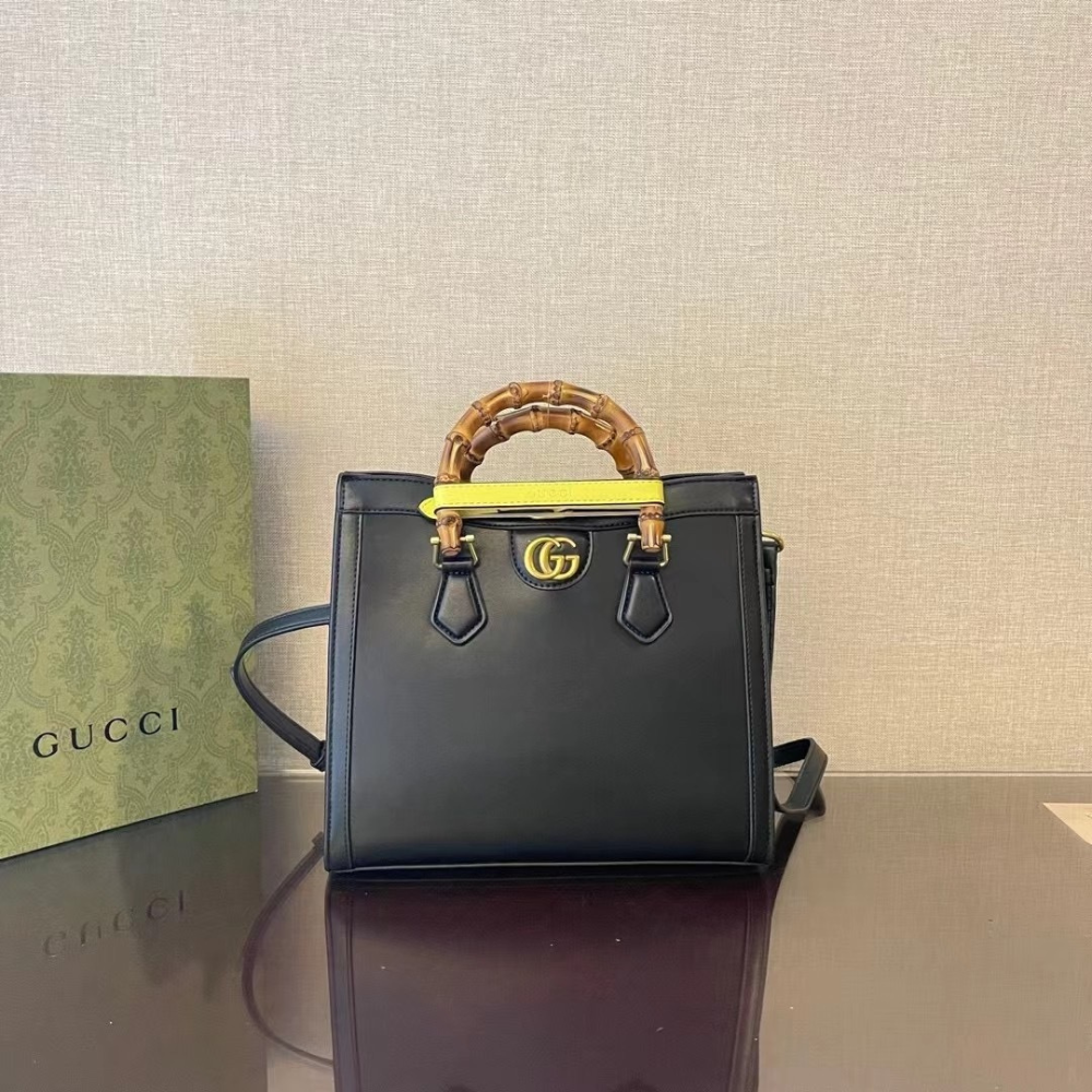 Gucci Diana Medium Tote Bag – Black