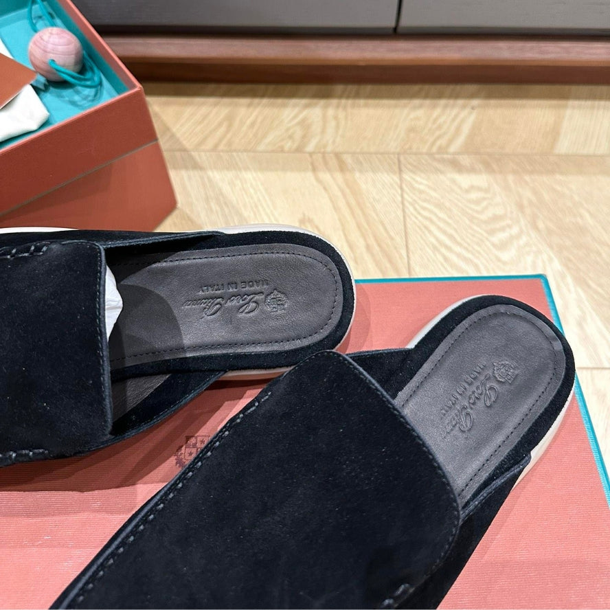 Loro Piana Babouche Walk Suede Loafers - Black (203)