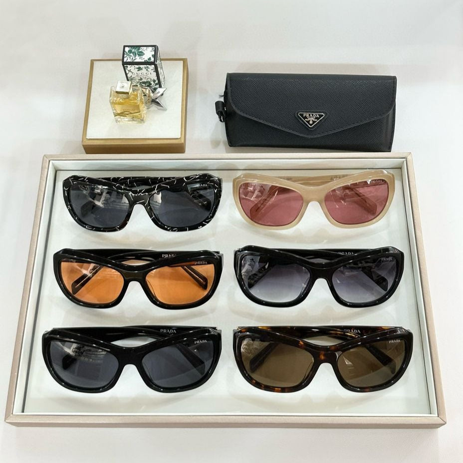 Prada PRA27-S Black Cats Eye Sunglasses