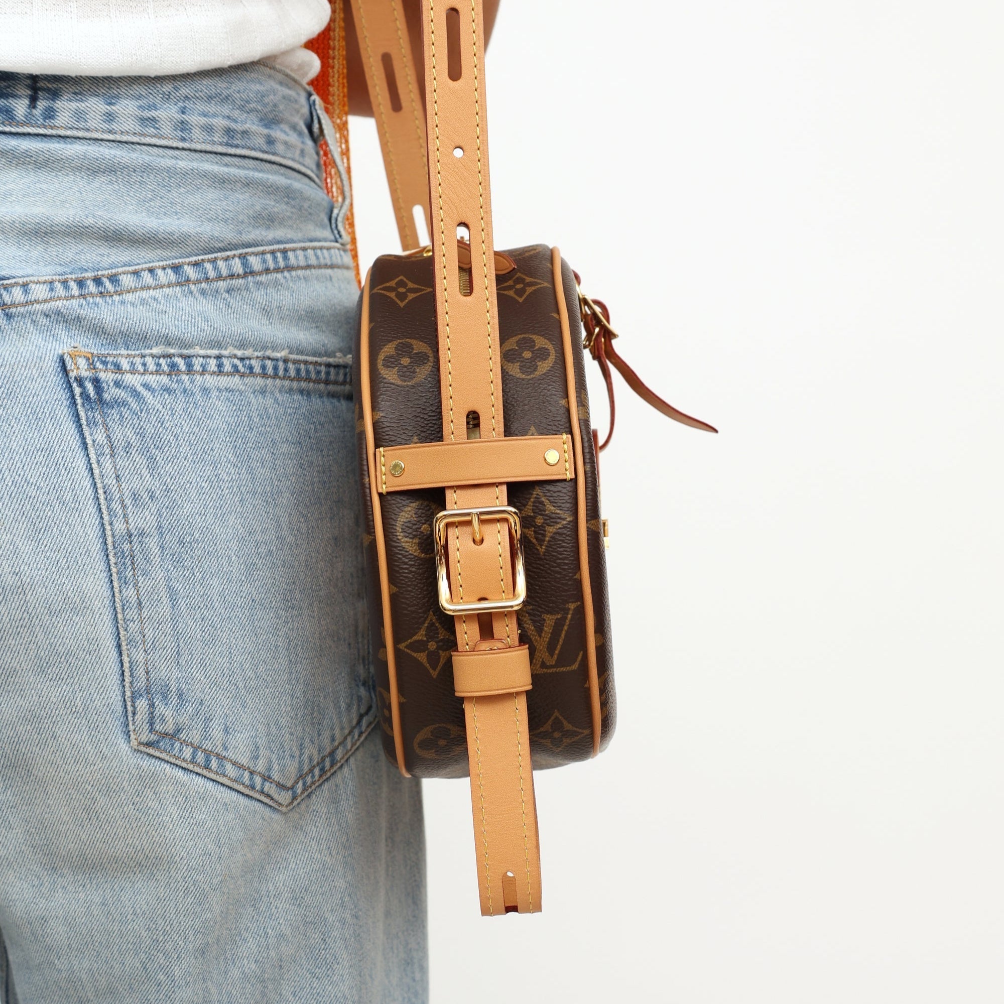 Louis Vuitton Boite Chapeau Souple MM Shoulder Bag - Brown