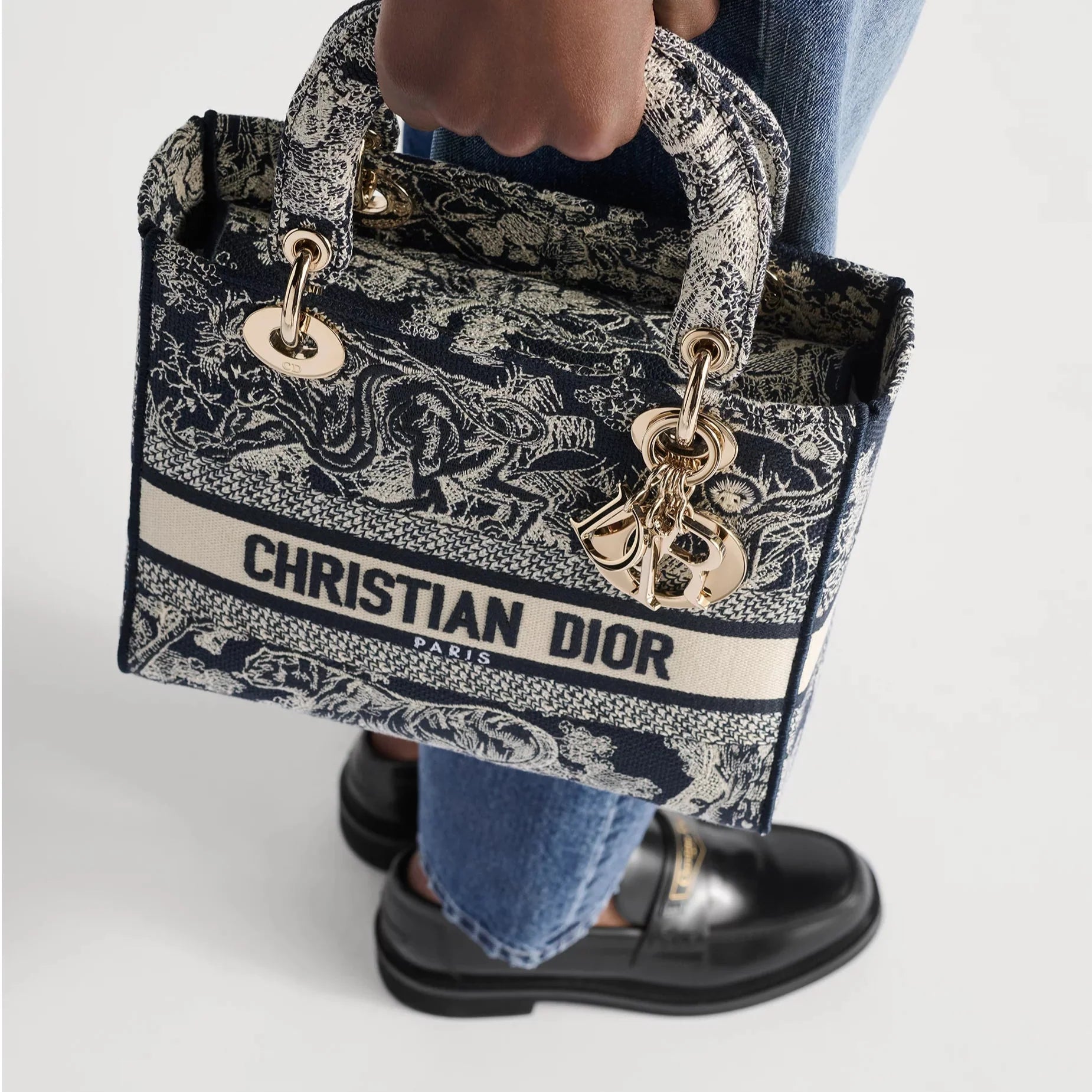 Dior Medium Lady D-Lite Reverse Embroidery Bag - Blue Toile de Jouy