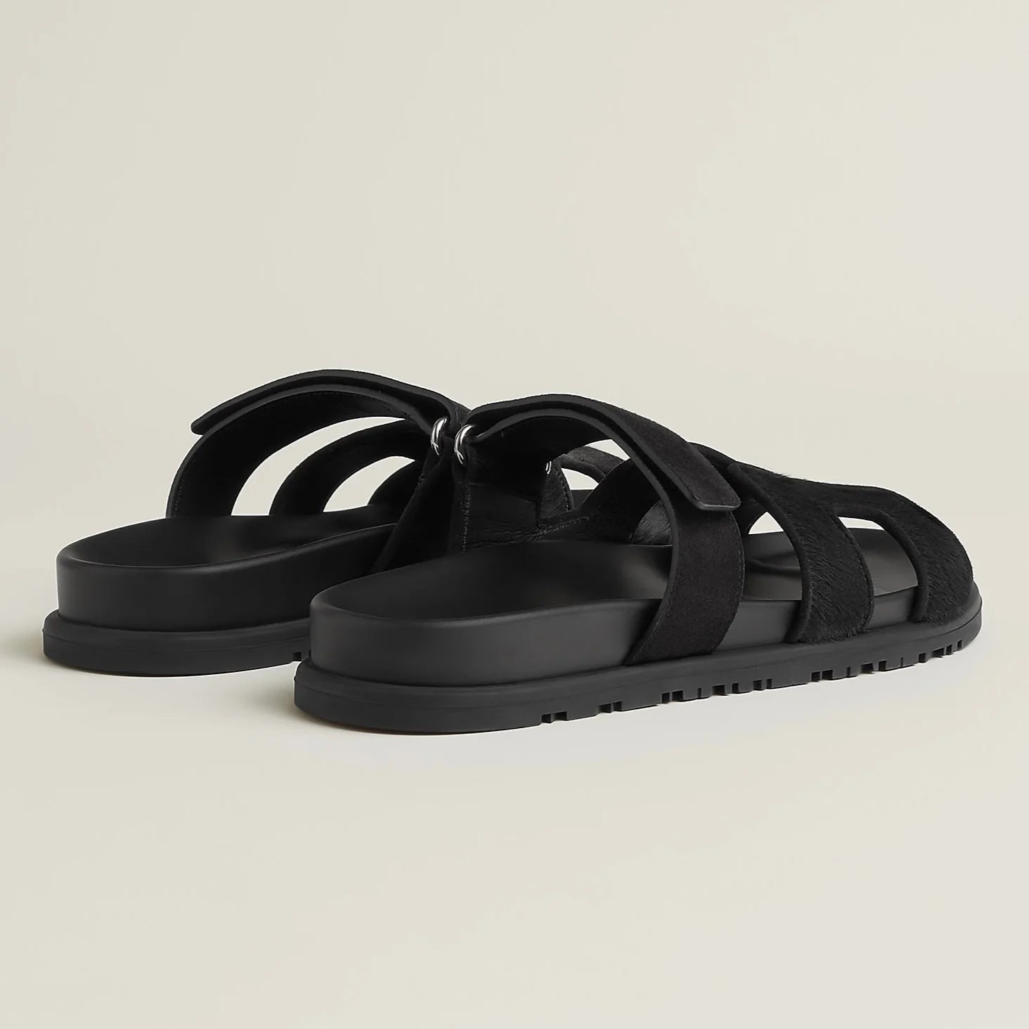 Hermes Chypre Suede Sandals - Noir