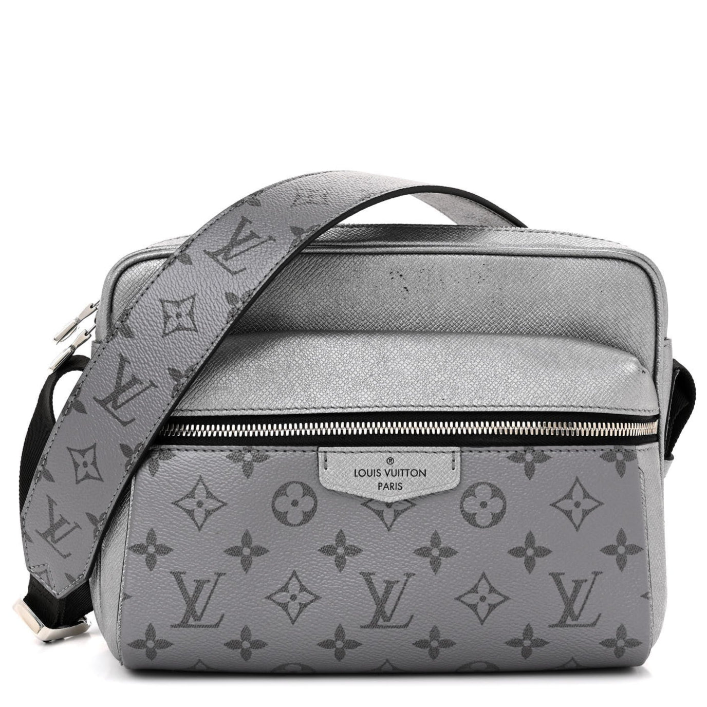 Louis Vuitton Taigarama Outdoor Messenger Shoulder Bag - Silver