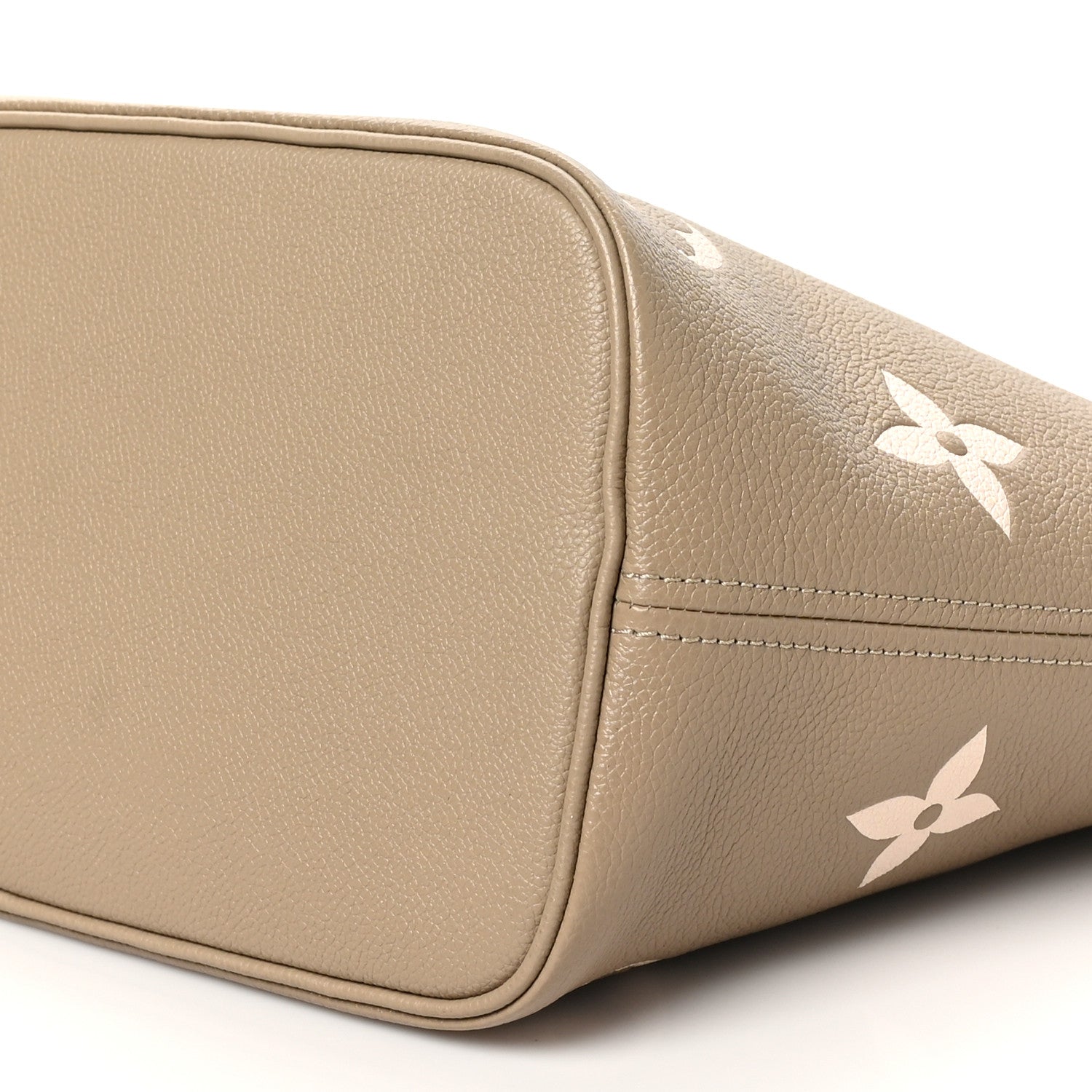 Louis Vuitton Empreinte Monogram Giant Neverfull MM Handbag - Beige Khaki