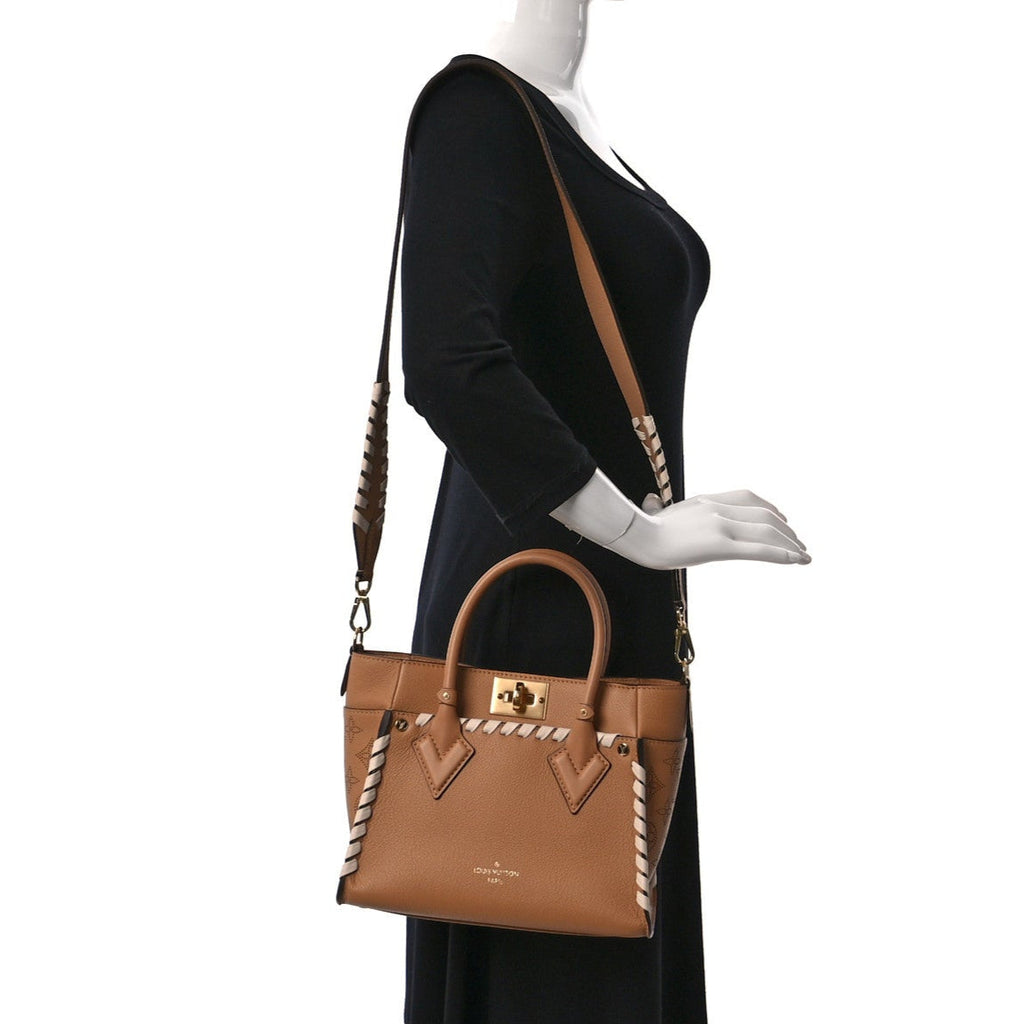 Louis Vuitton On My Side PM Shoulder Bag - Arizona Brown