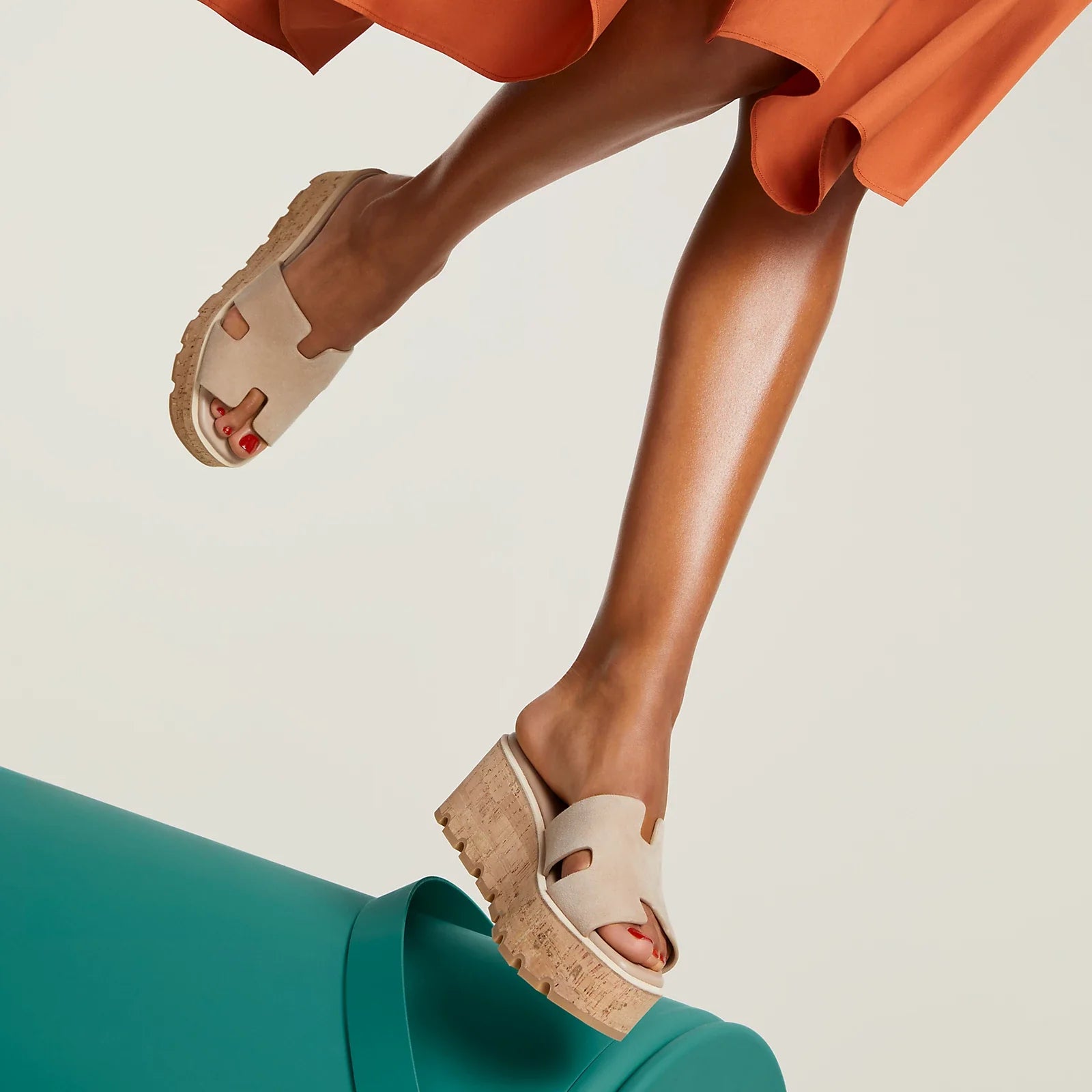 Hermes Eze 30 Sandals - Beige Camel