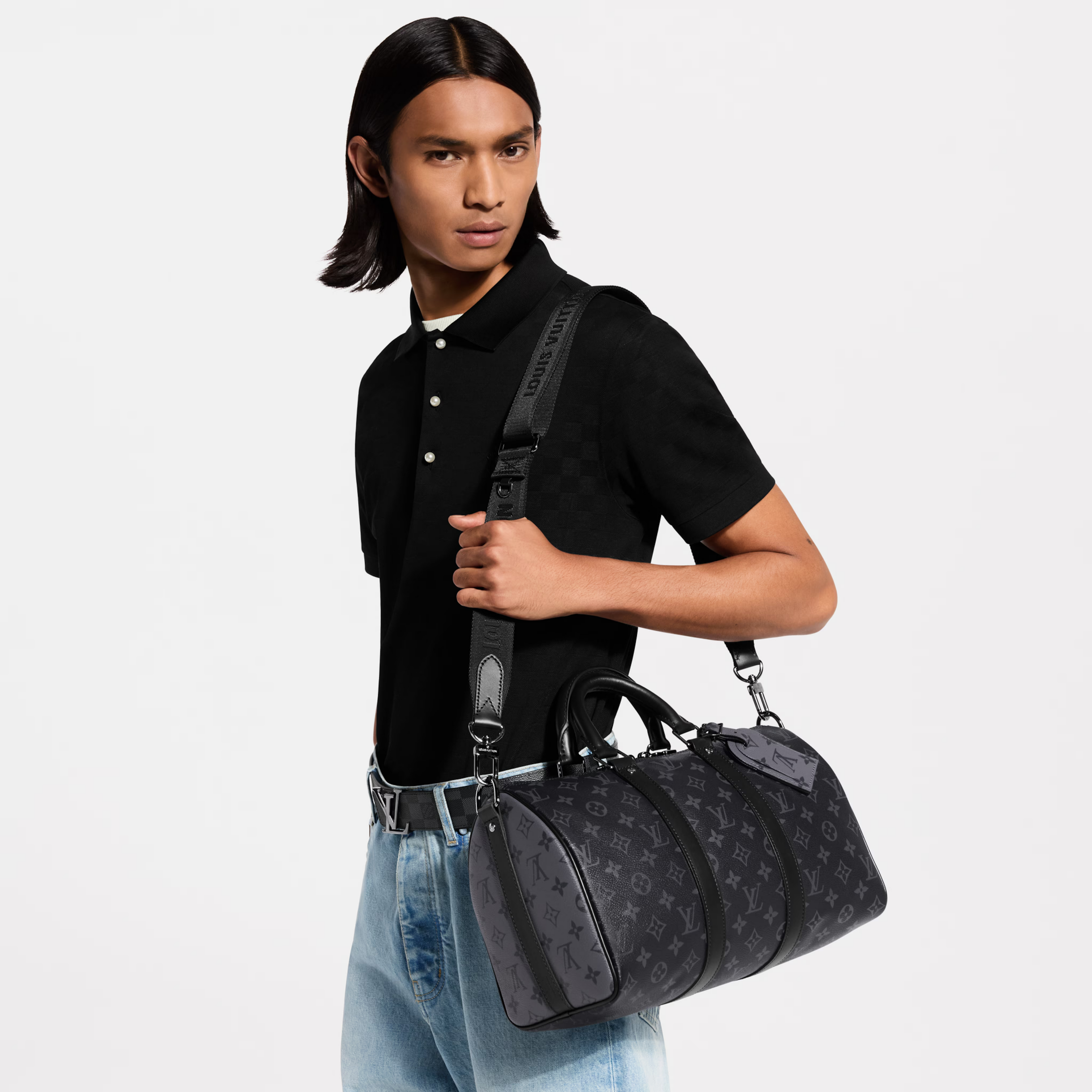 Louis Vuitton Monogram Eclipse Keepall Bandoulière 35 Duffle Bag – Black