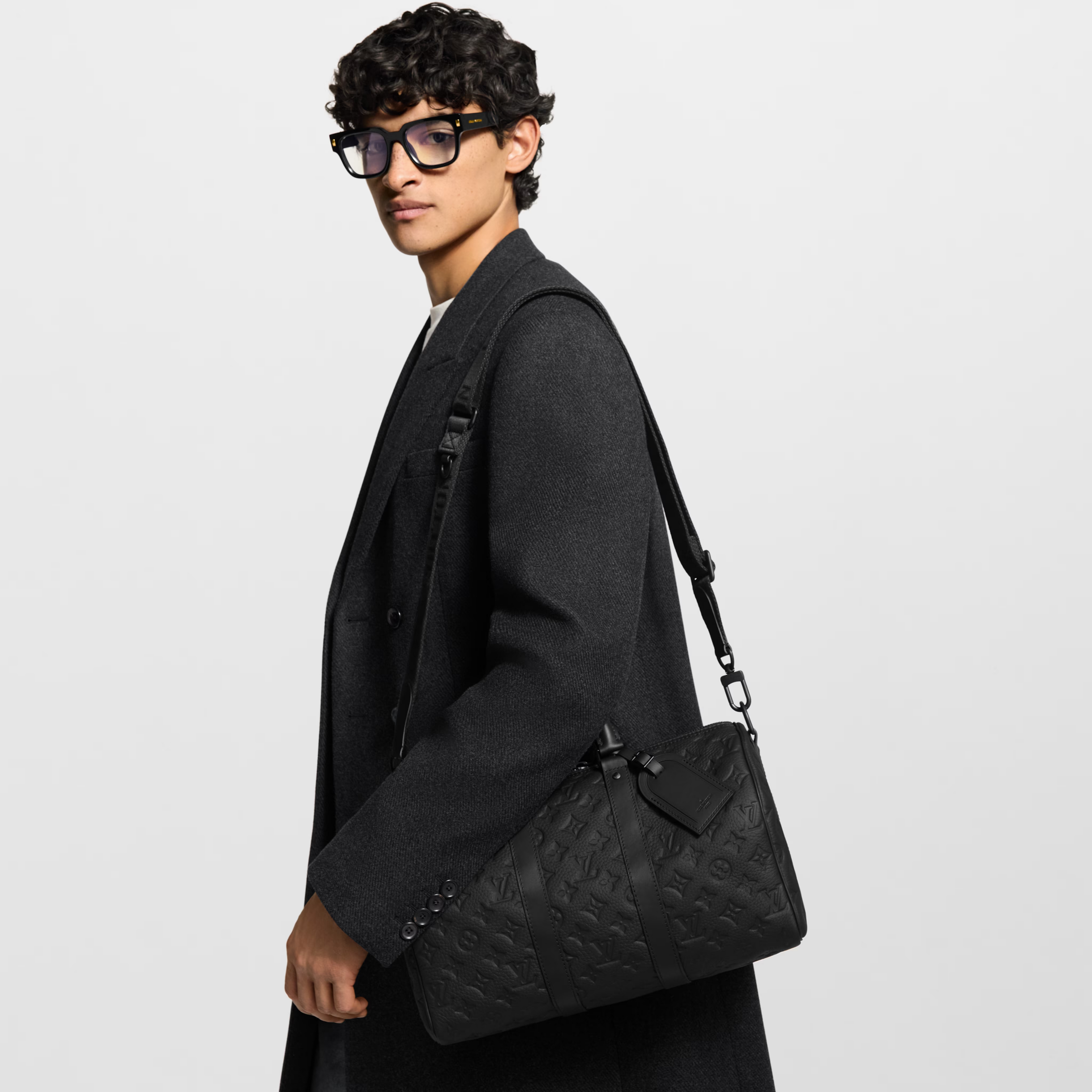 Louis Vuitton Taurillon Monogram Keepall Bandoulière 35 Duffle Bag – Black