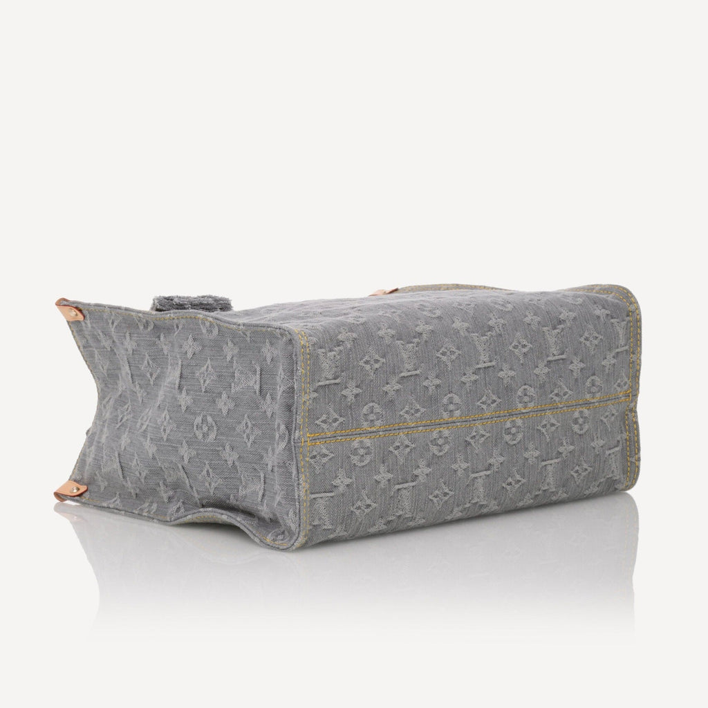 Louis Vuitton Monogram Denim OnTheGo MM Shoulder Bag – Trianon Grey