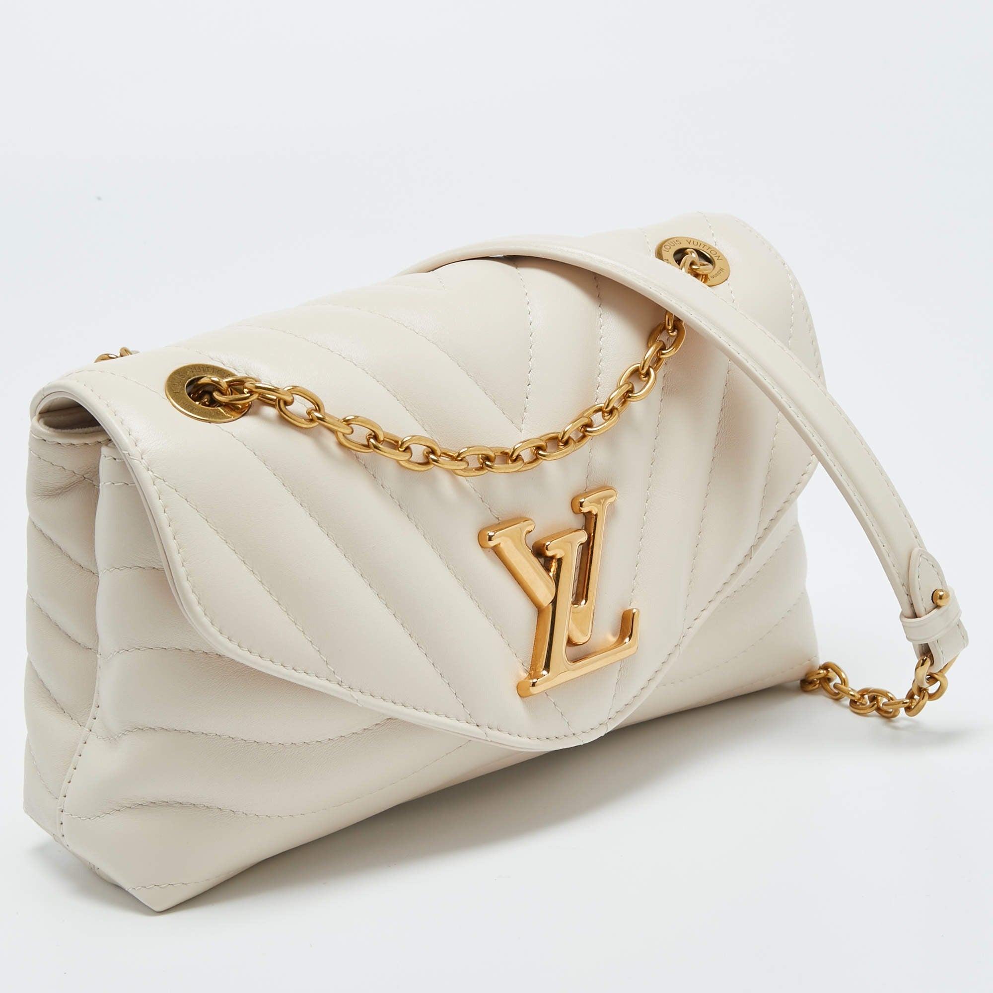 Louis Vuitton New Wave MM Chain Bag - Ivory