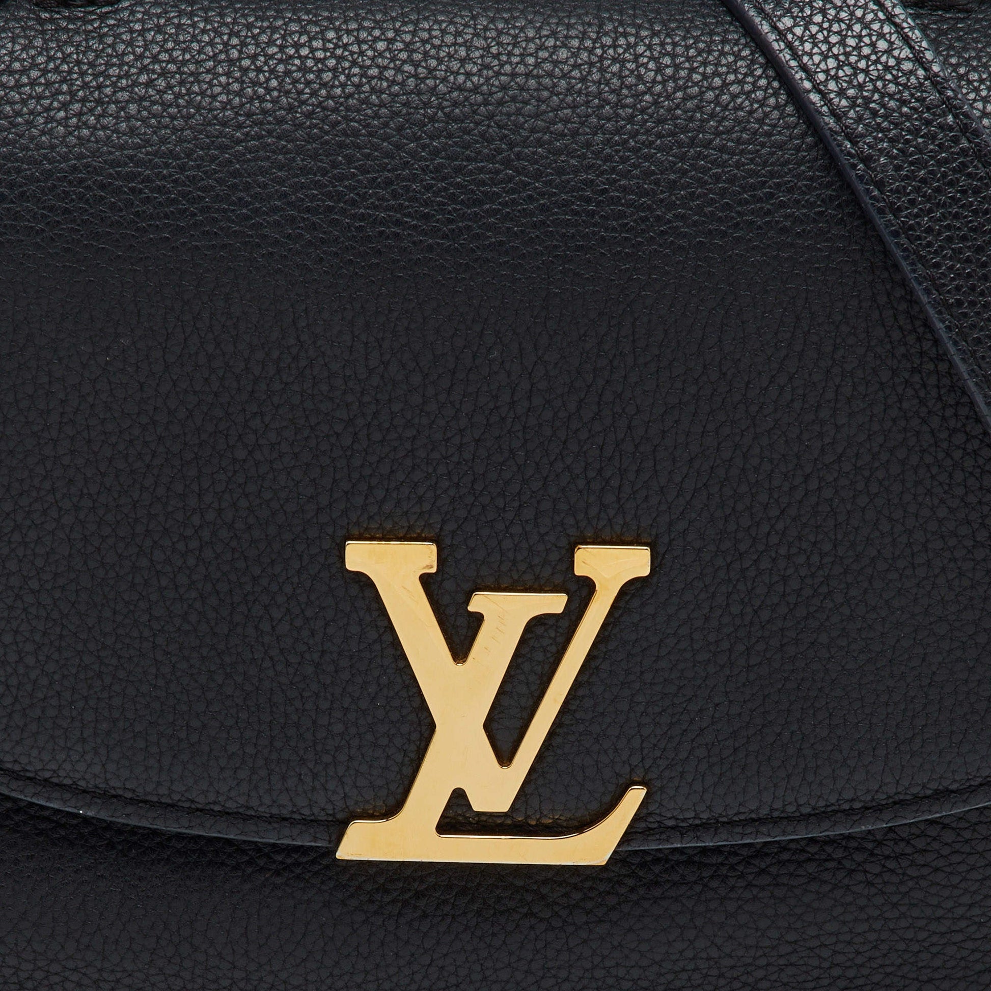 Louis Vuitton Neo Vivienne Handbag - Black