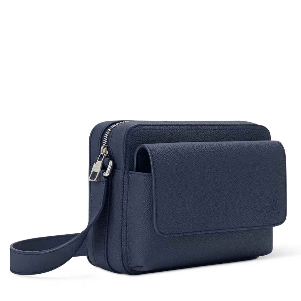 Louis Vuitton Boarding Messenger Bag – Navy Blue