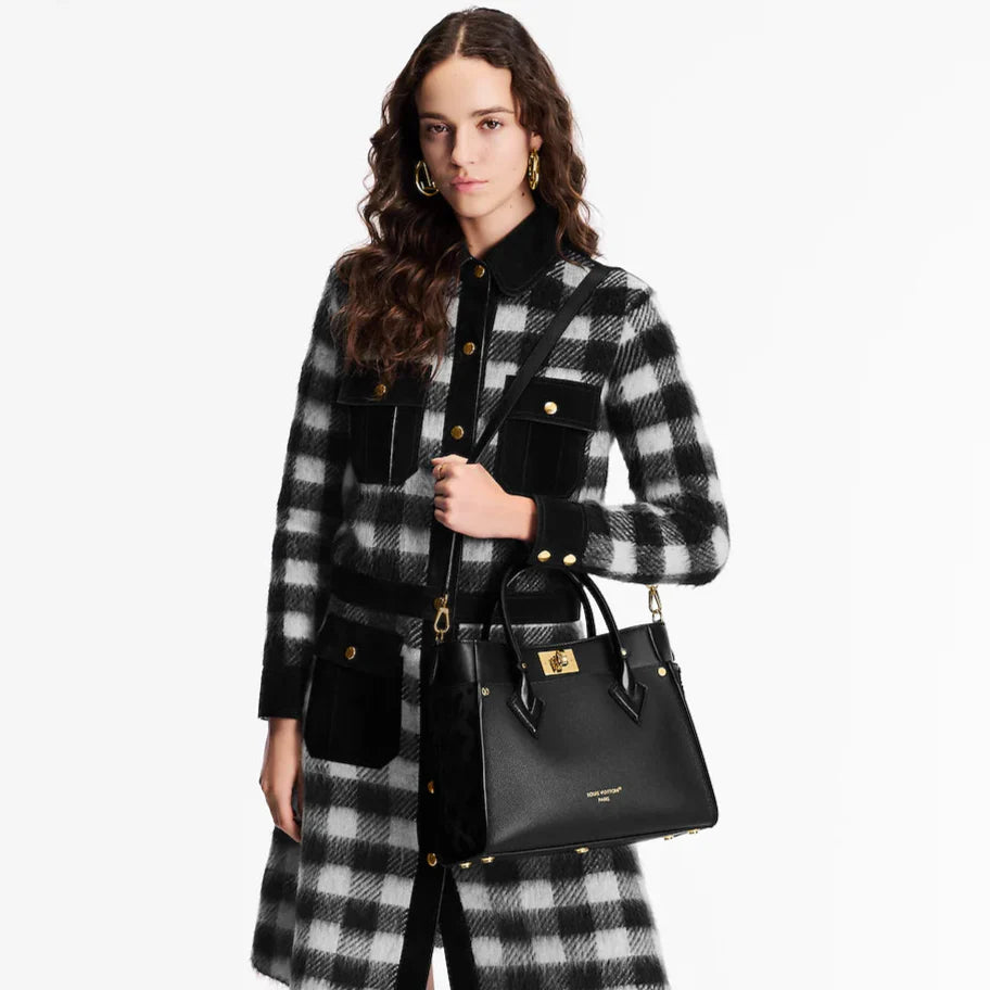 Louis Vuitton On My Side MM Handbag - Navy Blue