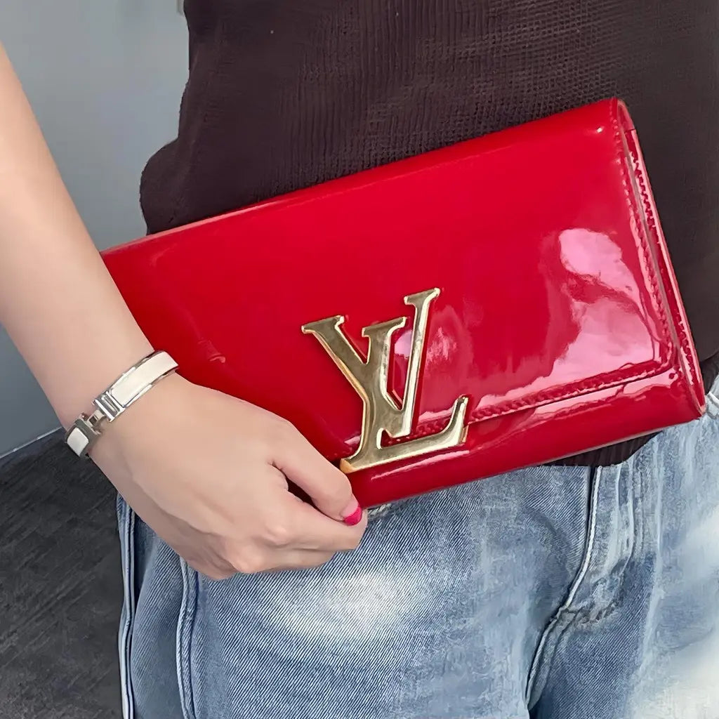 Louis Vuitton Vernis Patent Leather Louise Clutch - Wine Red