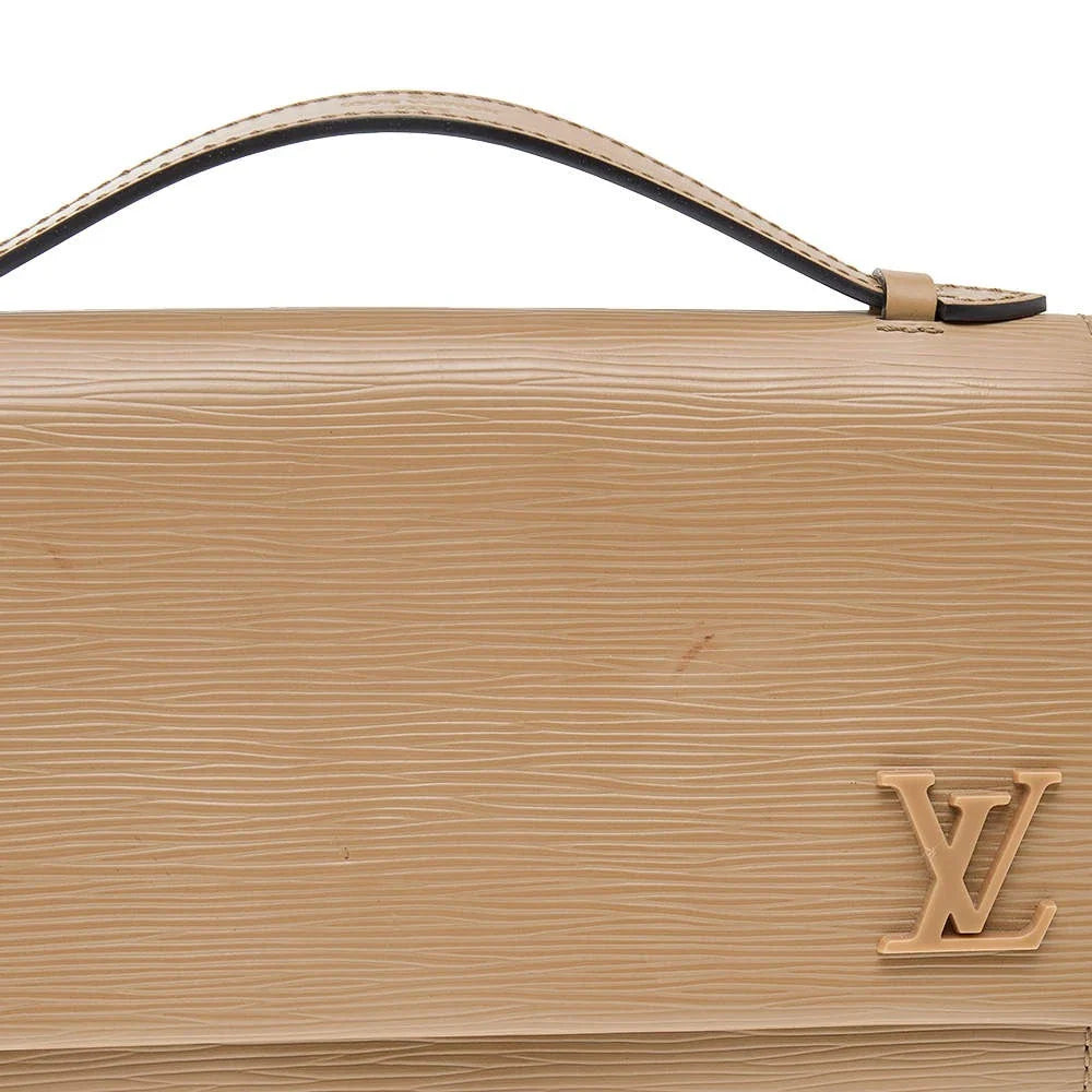 Louis Vuitton Dune Epi Leather Clery Pochette Bag - Beige
